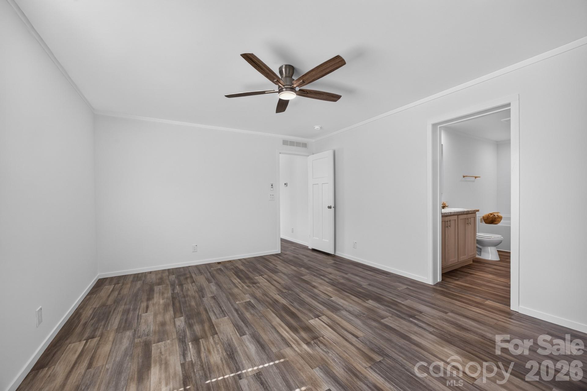 166 Christophers Court Property Photo 21