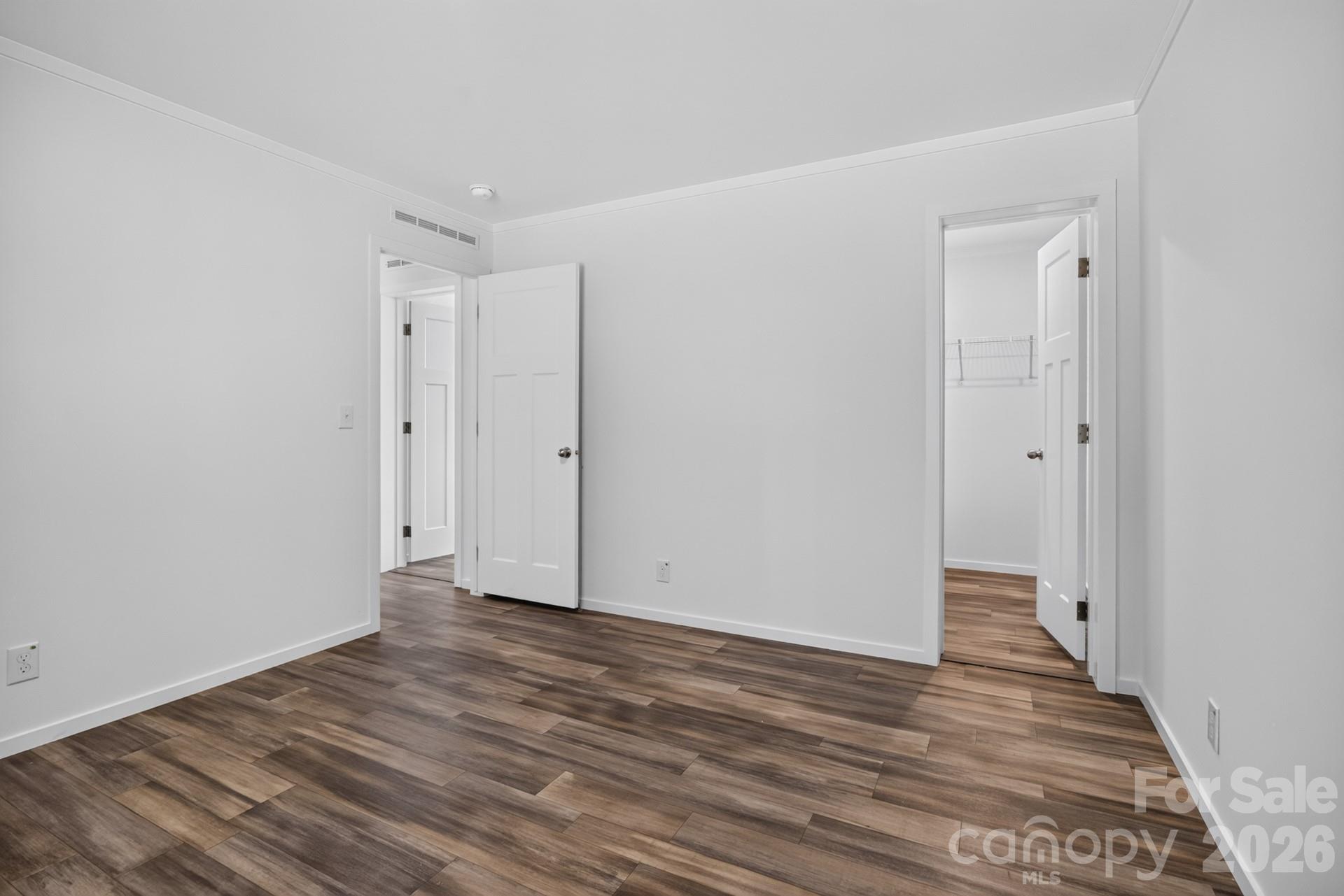166 Christophers Court Property Photo 30