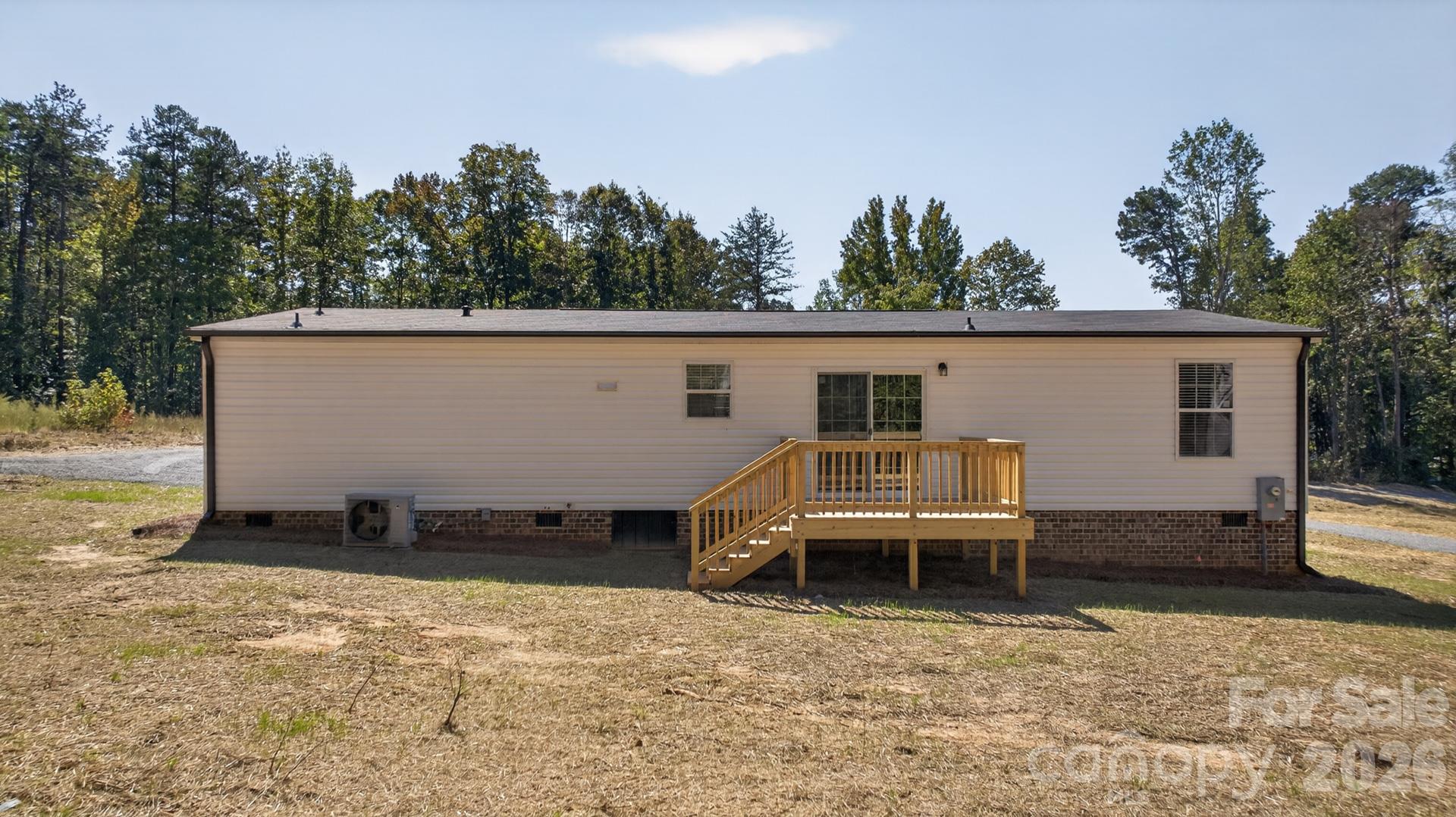 166 Christophers Court Property Photo 33