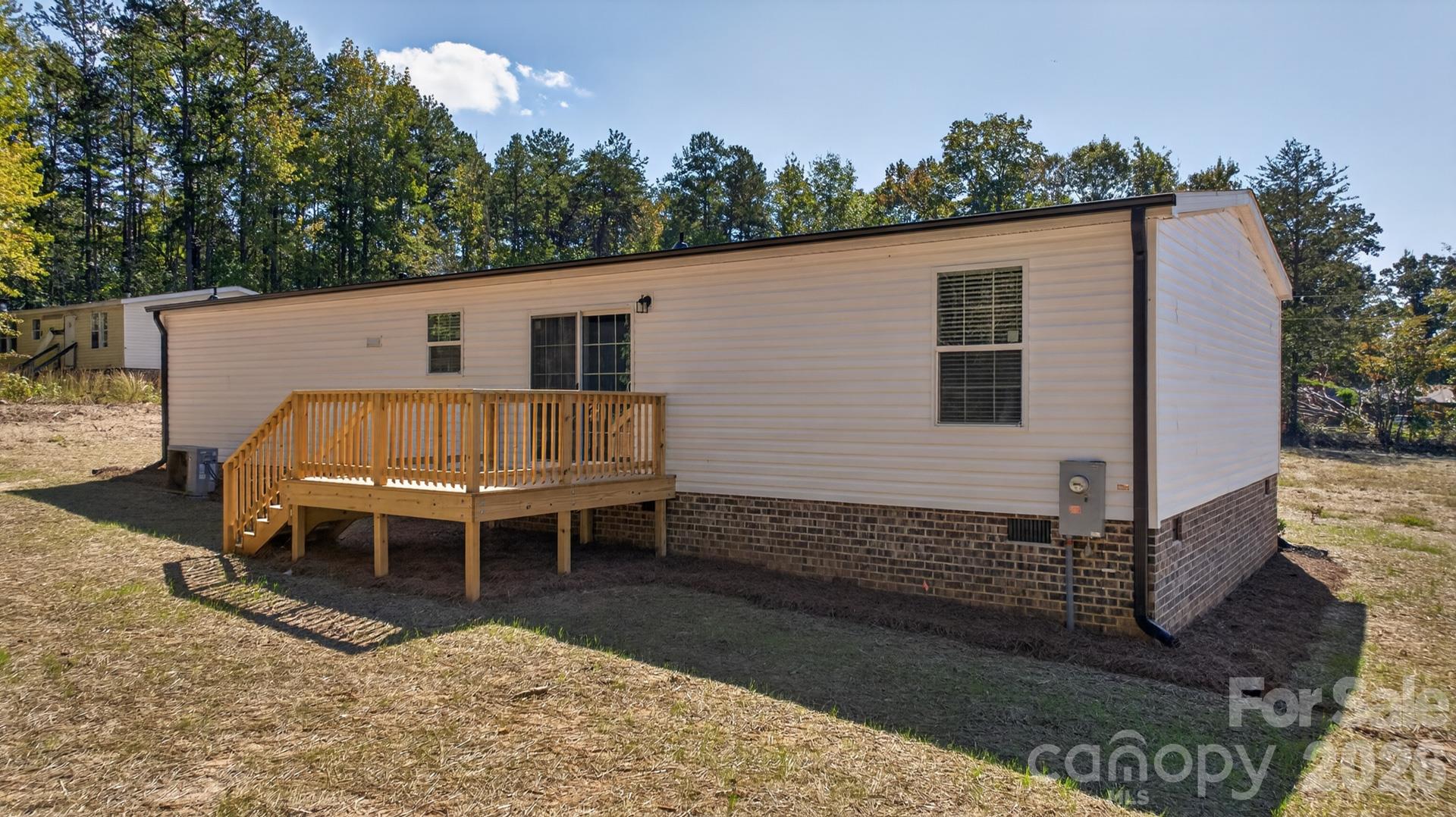 166 Christophers Court Property Photo 34