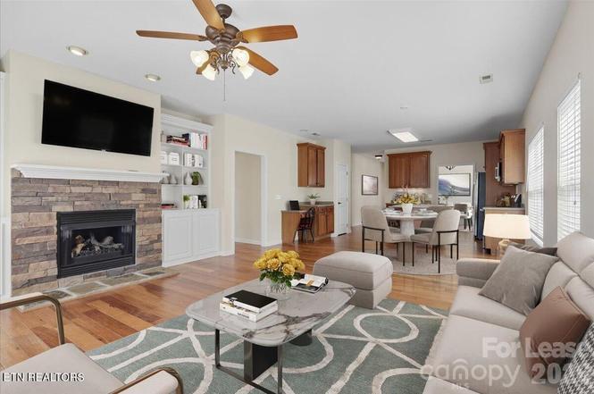 120 Mcneilly Circle 1 Property Photo 3