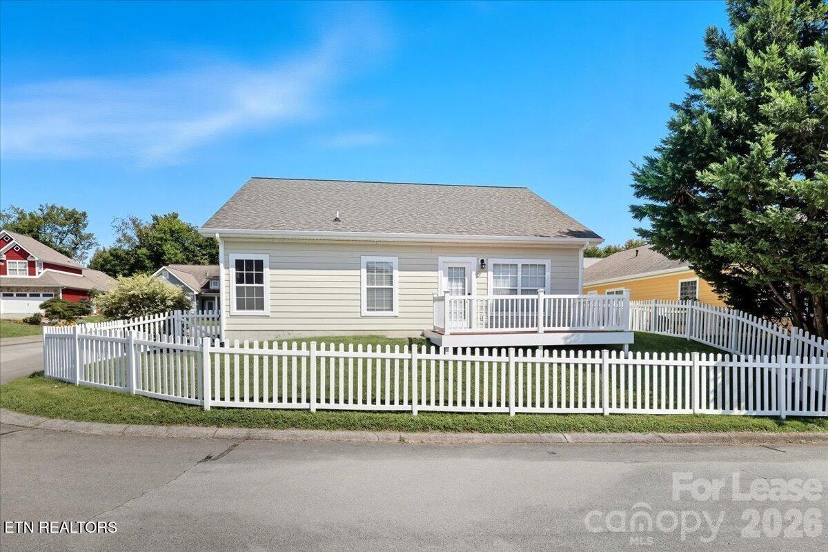 120 Mcneilly Circle 1 Property Photo 16