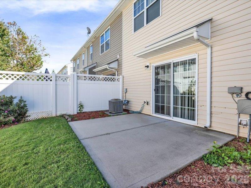 311 Sandy Spring None Property Photo 24