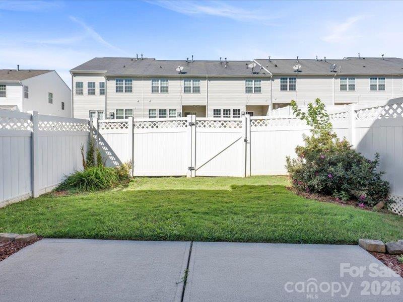 311 Sandy Spring None Property Photo 25