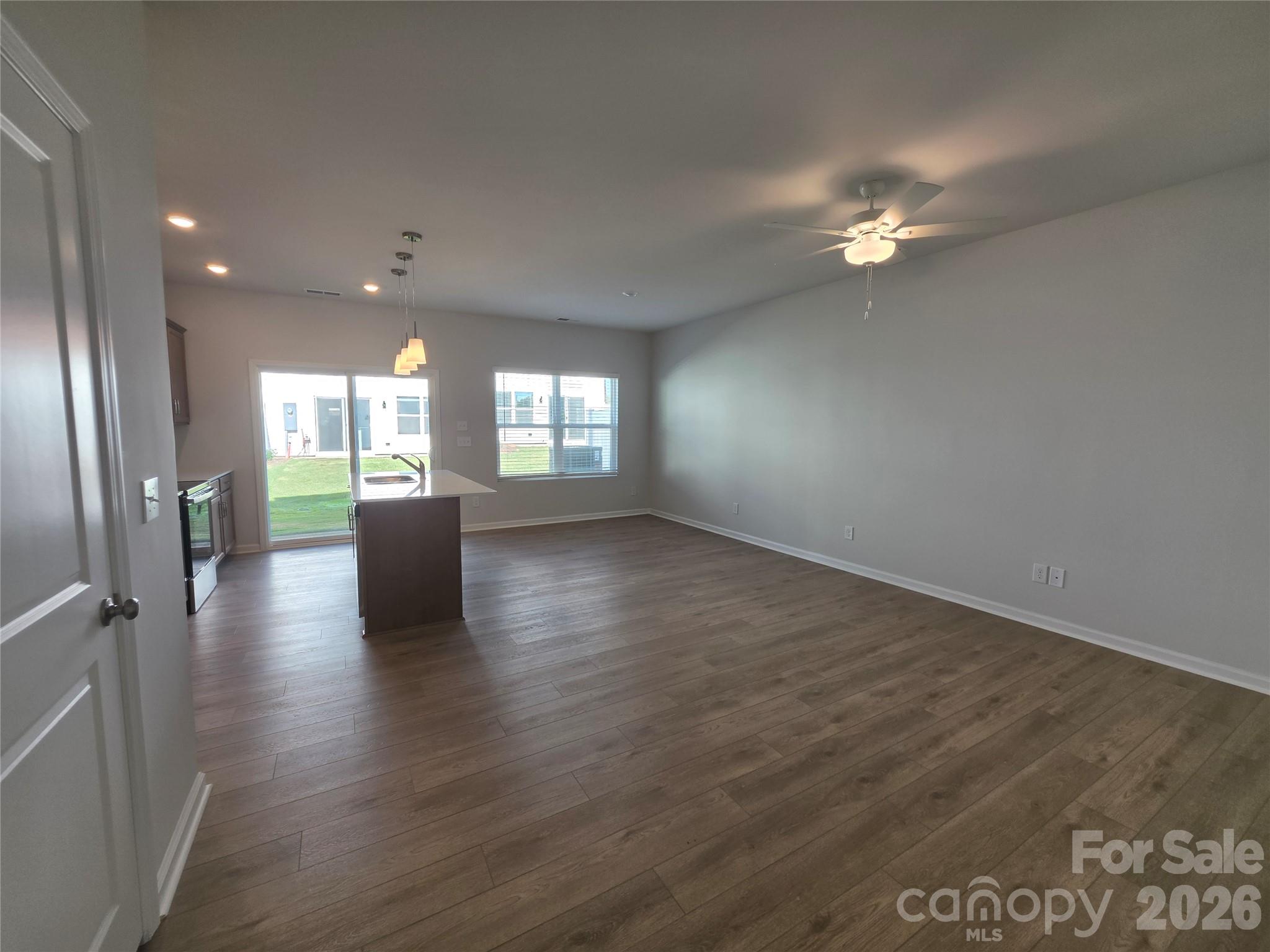 6314 Abelia Avenue Property Photo 4