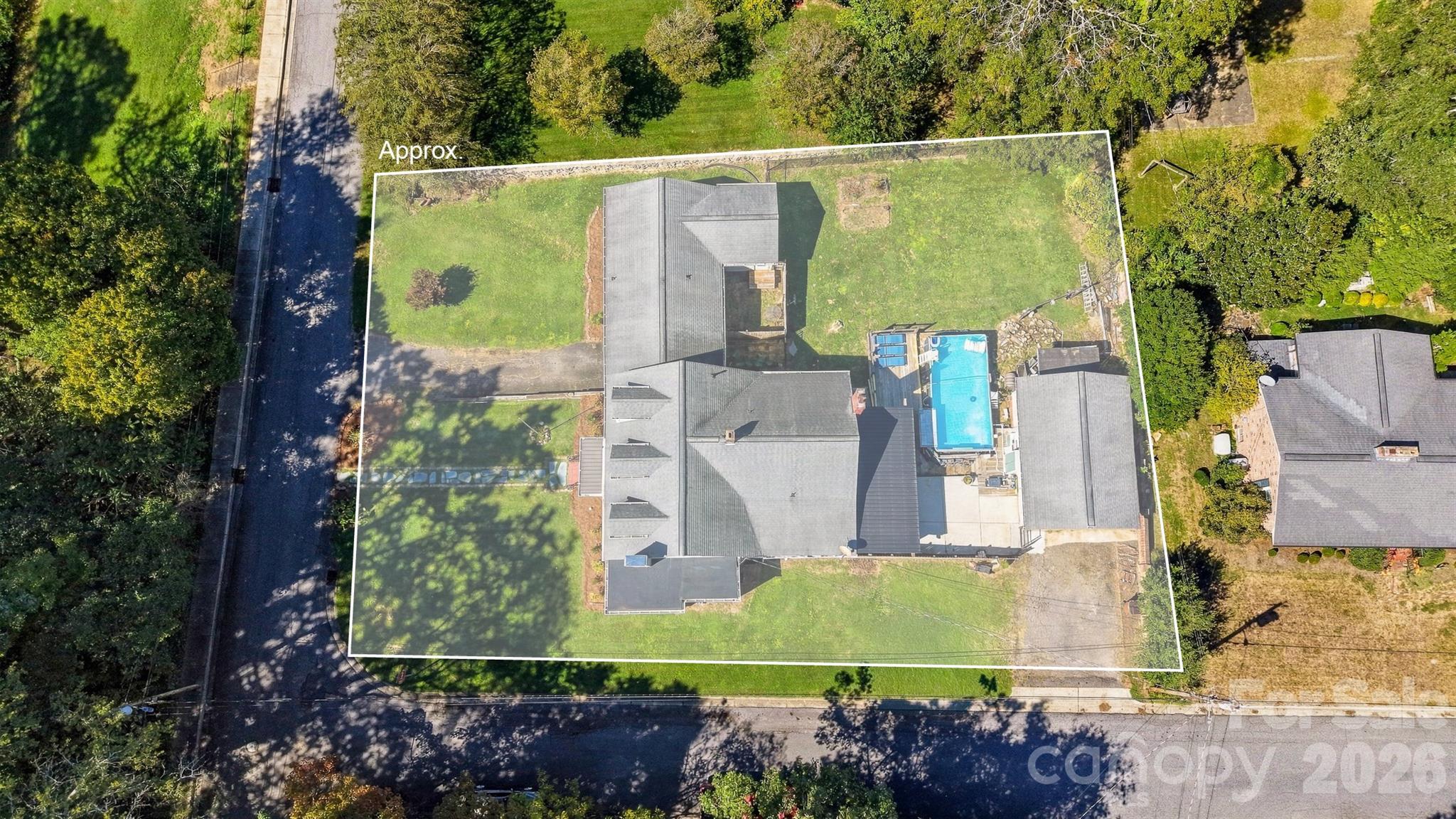 625 E Park Drive Property Photo 36