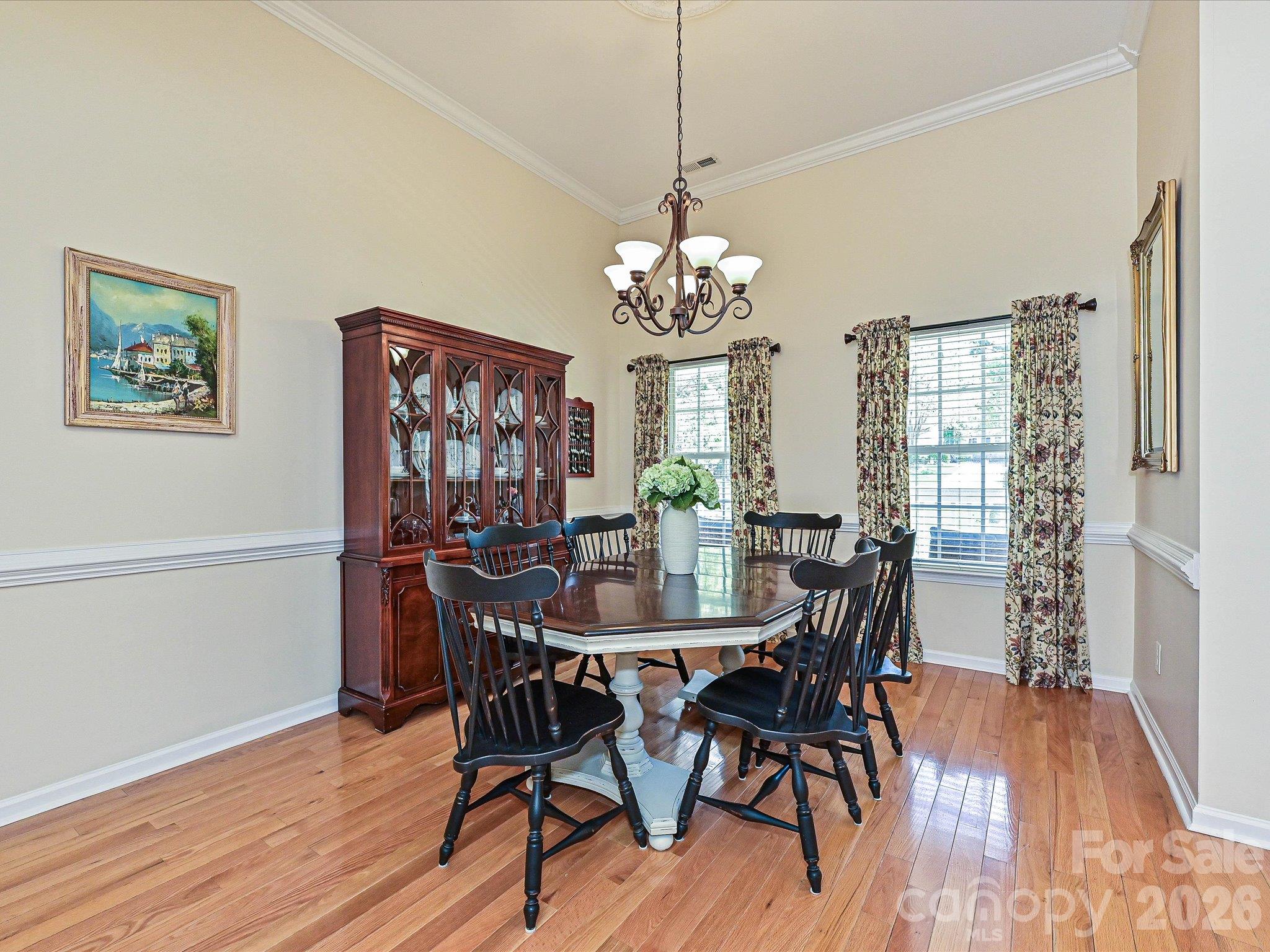 132 Gray Cliff Drive Property Photo 6