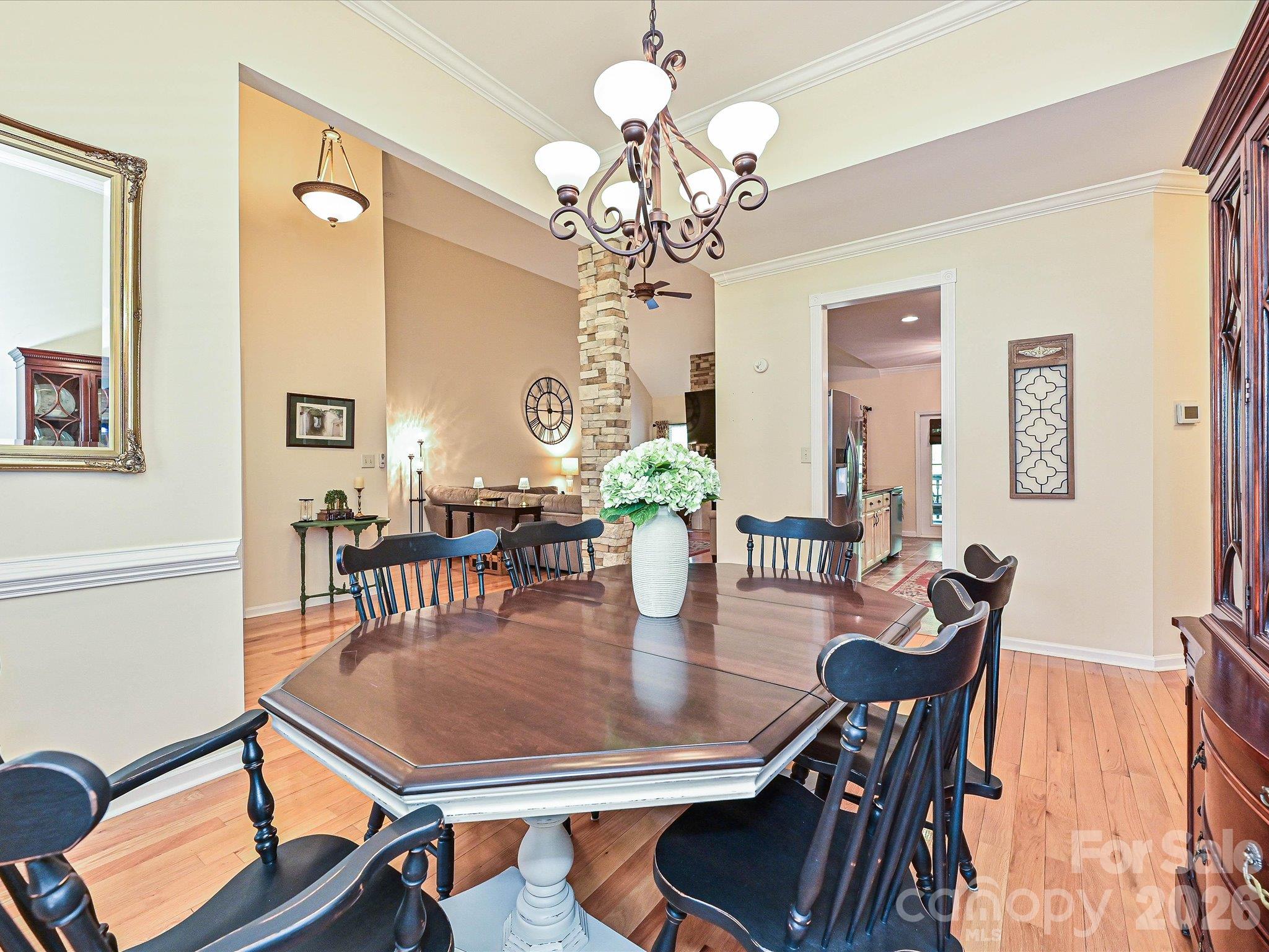 132 Gray Cliff Drive Property Photo 8