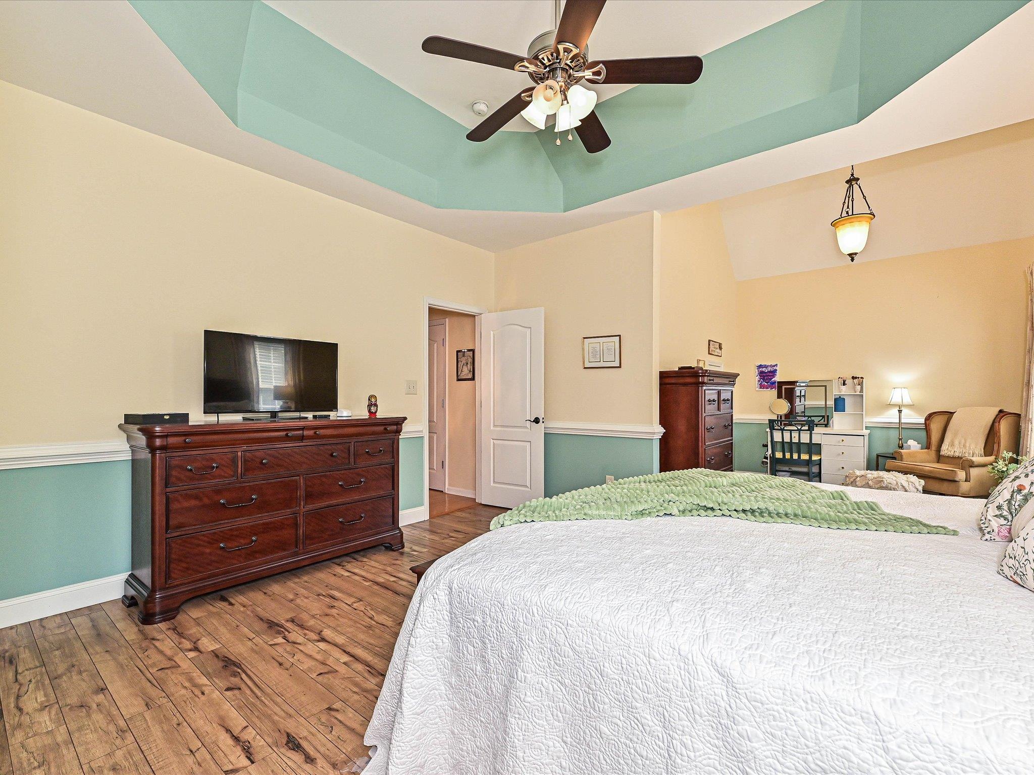 132 Gray Cliff Drive Property Photo 19