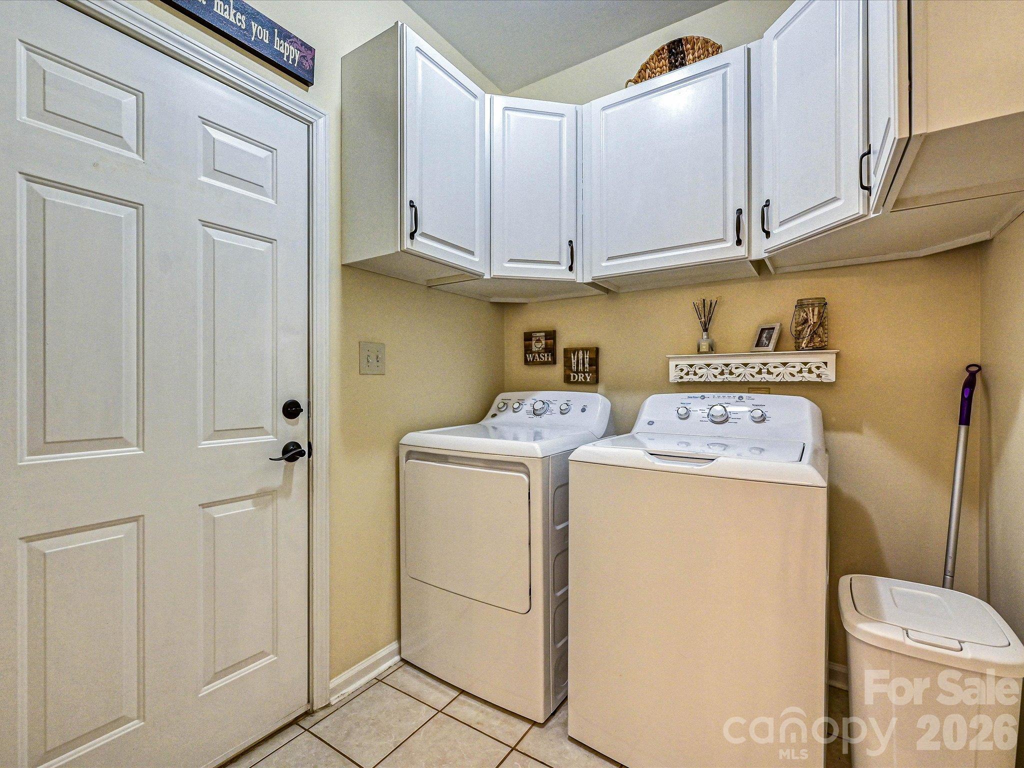 132 Gray Cliff Drive Property Photo 28