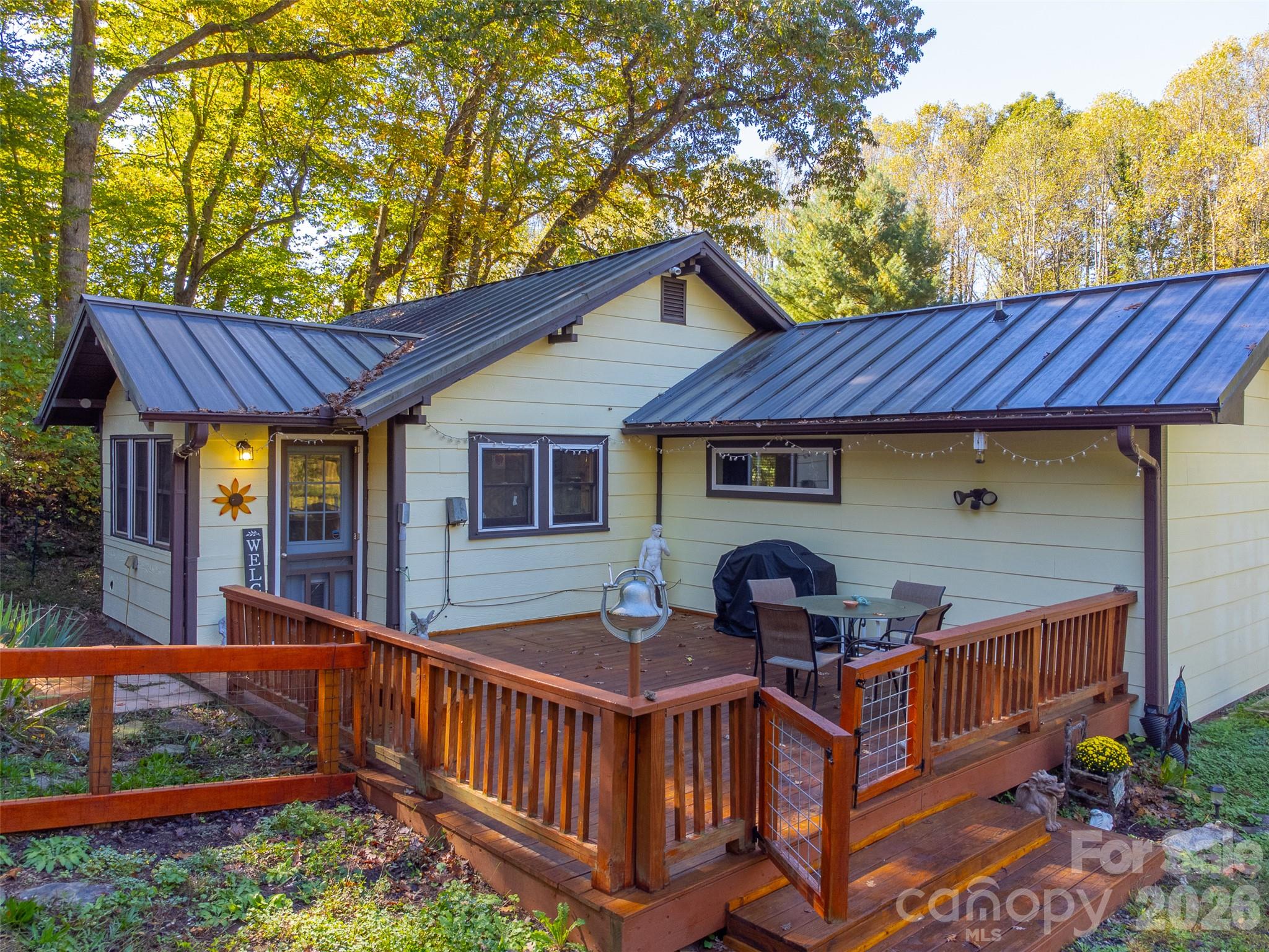 152 Mills Branch Road Property Photo 3