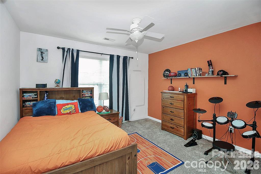 3133 Huntington Ridge Court Property Photo 16