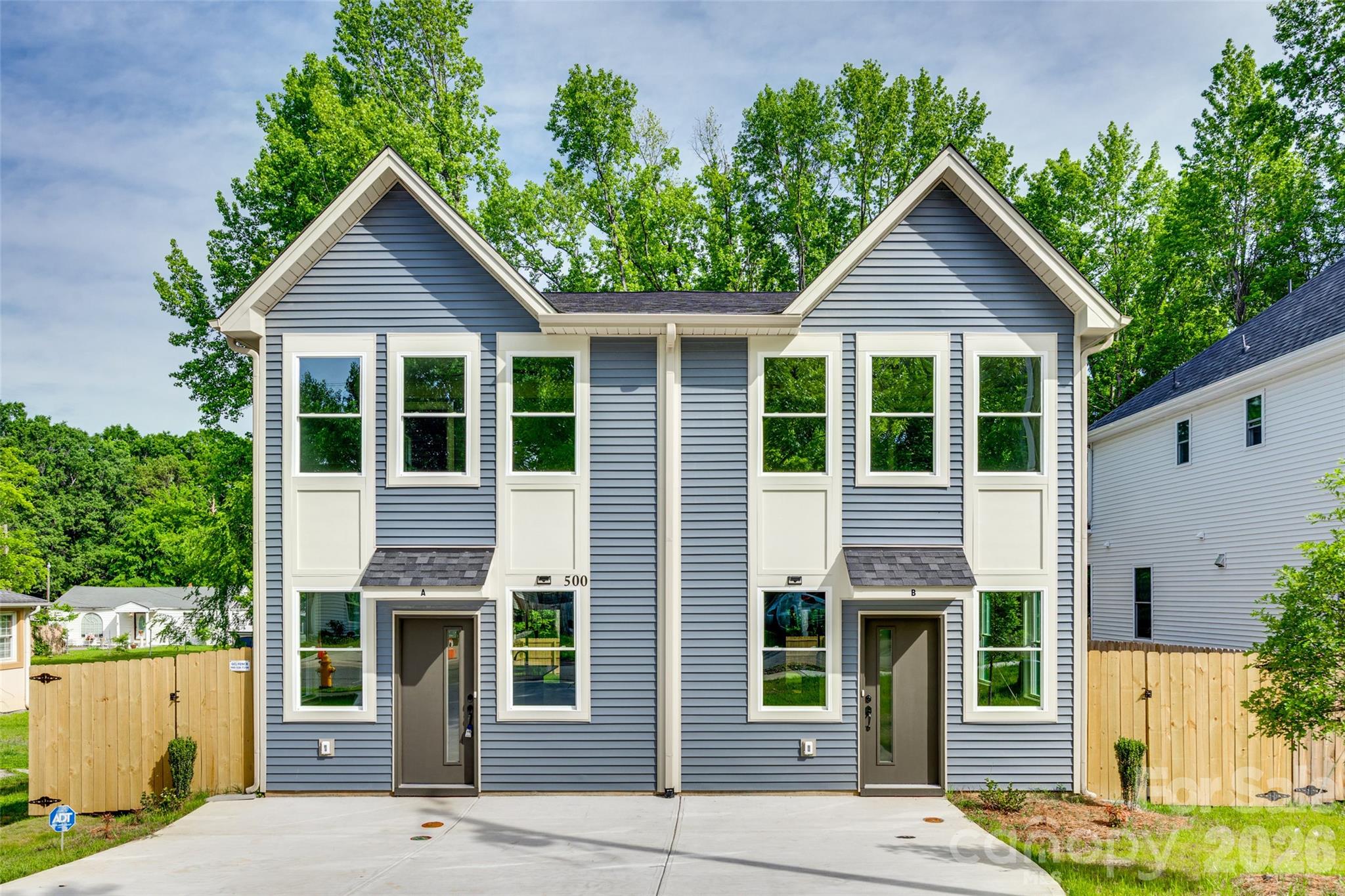 500 Dawn Circle Property Photo 1
