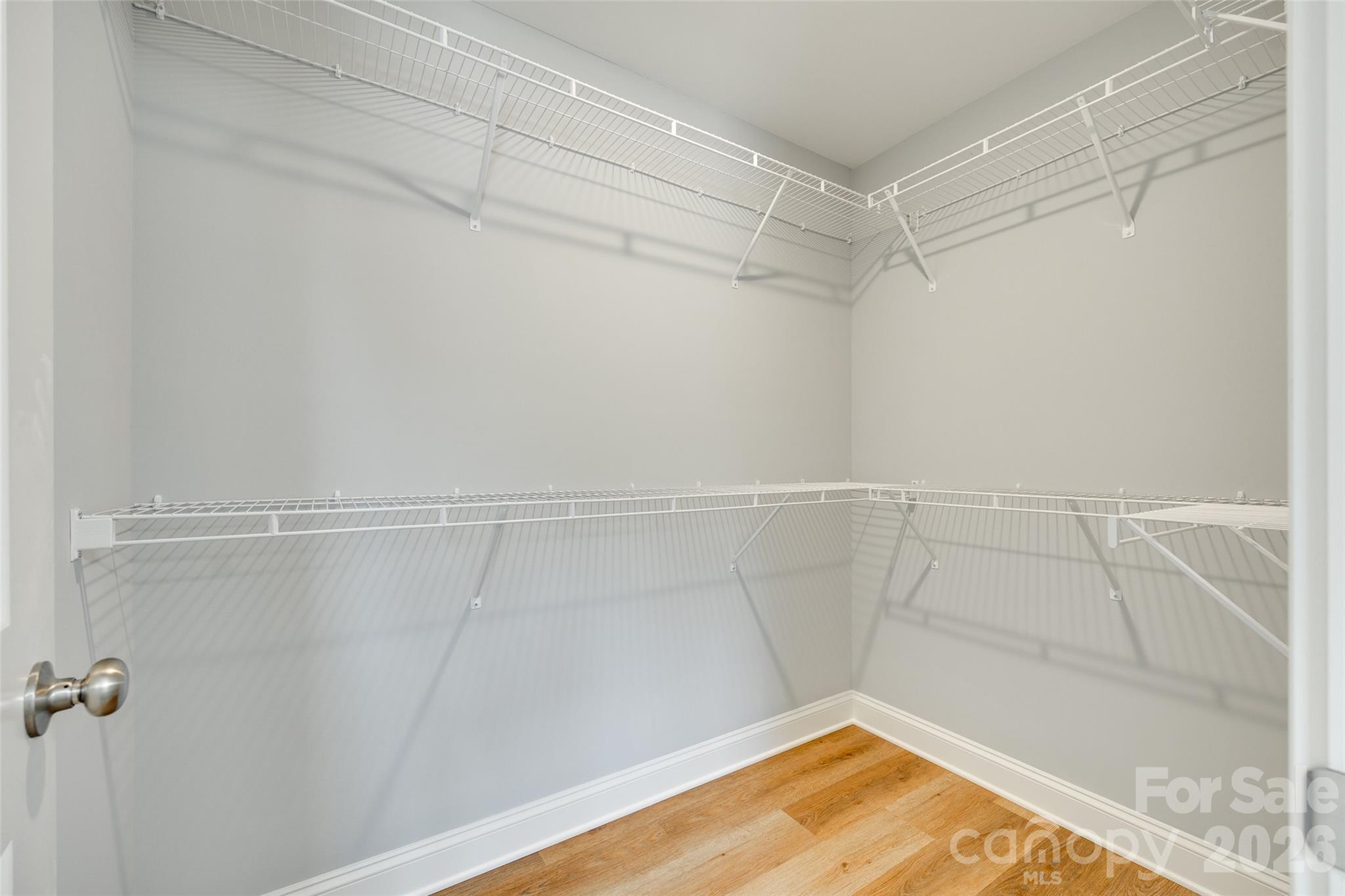 500 Dawn Circle Property Photo 14