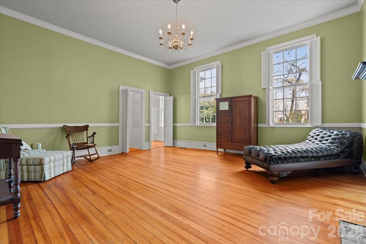 310 Kershaw Street Property Photo 30