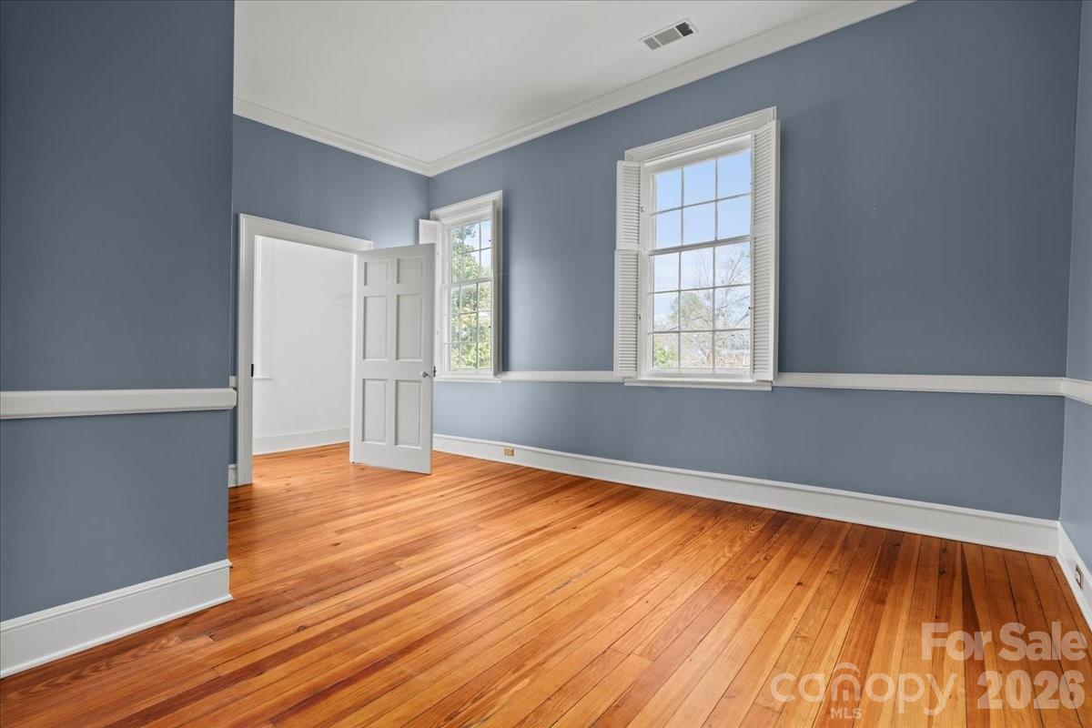 310 Kershaw Street Property Photo 43