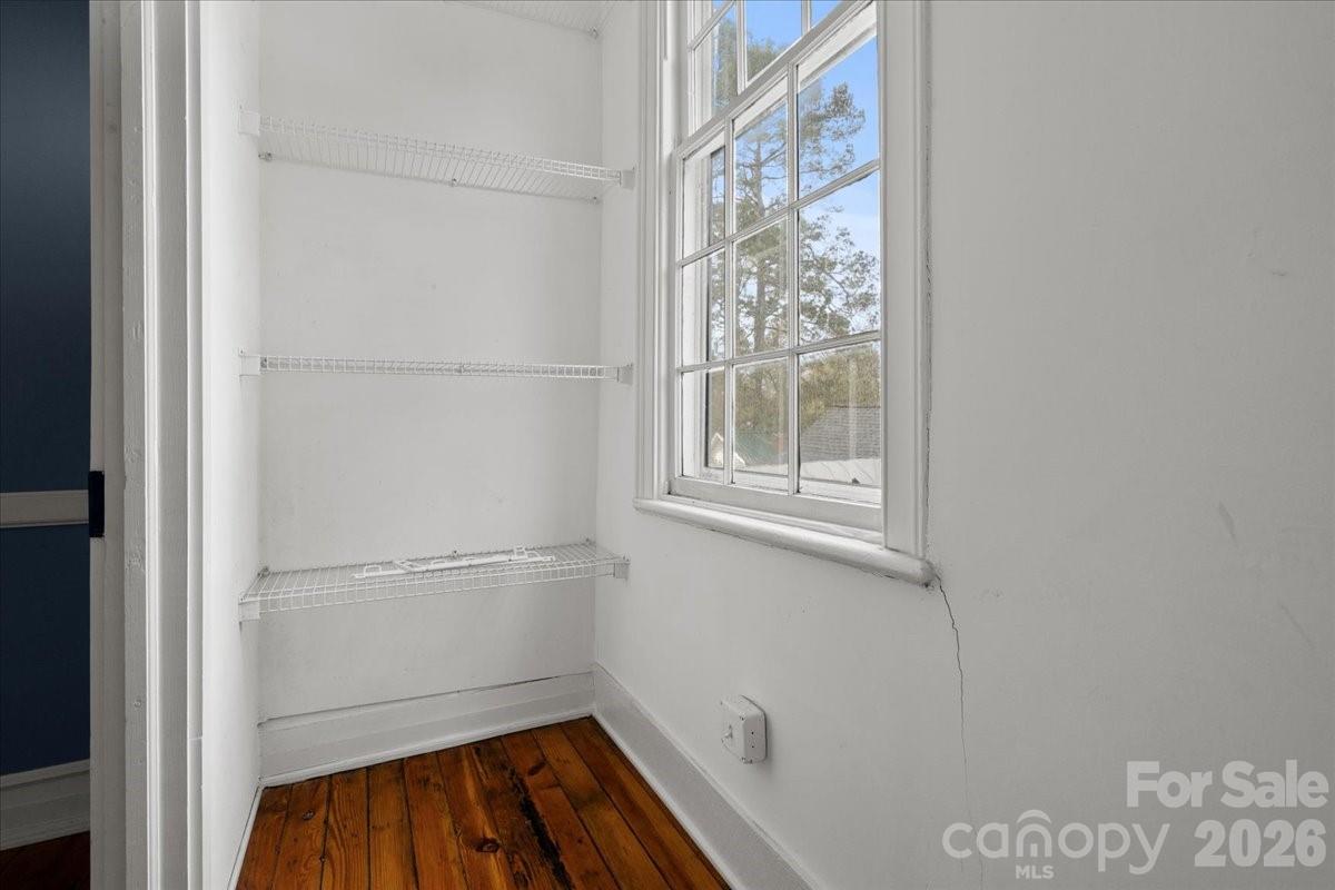 310 Kershaw Street Property Photo 45