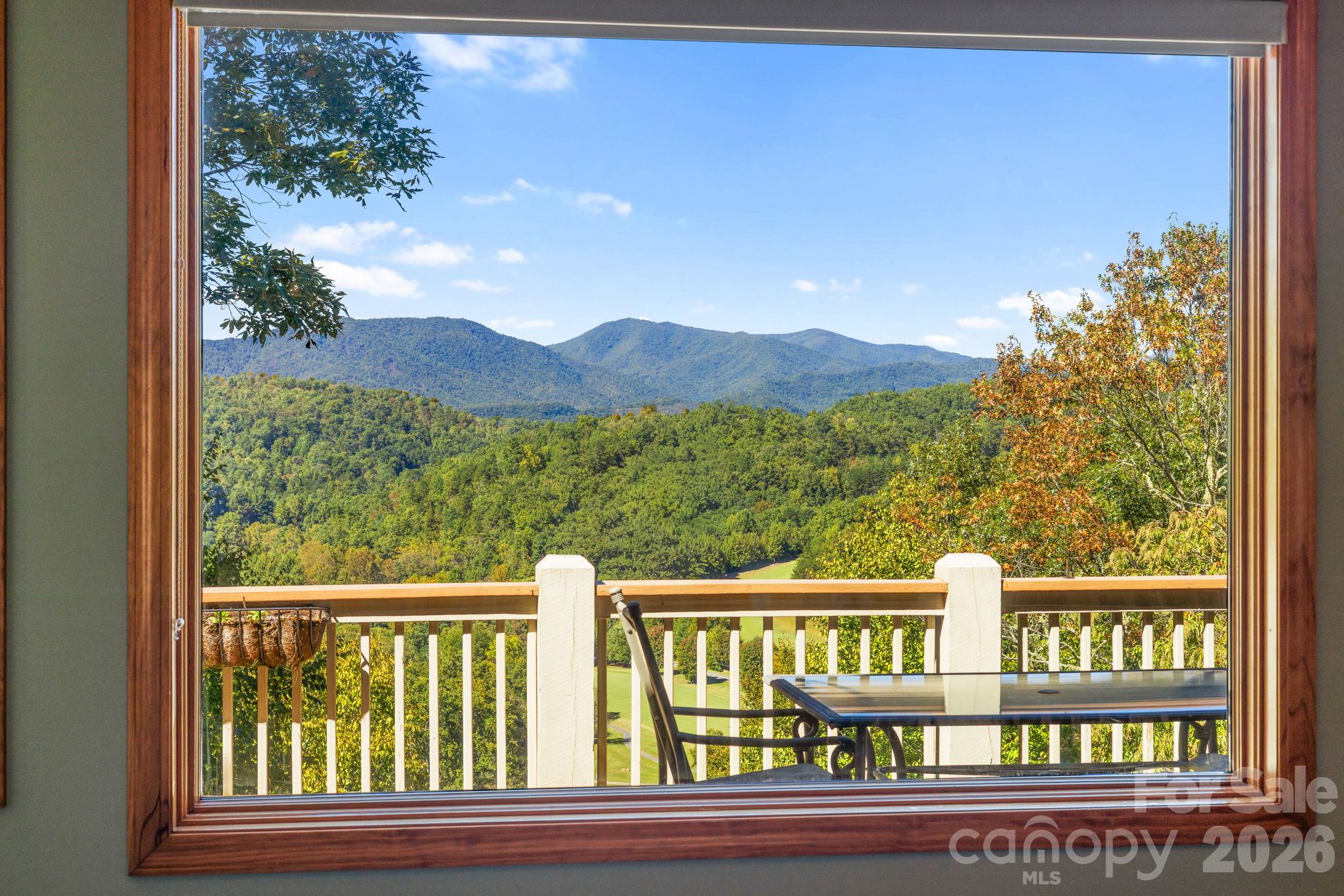 84 Silverado Trail Property Photo 2