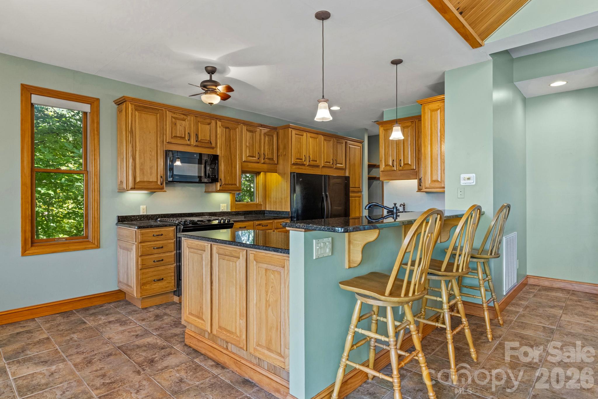 84 Silverado Trail Property Photo 12