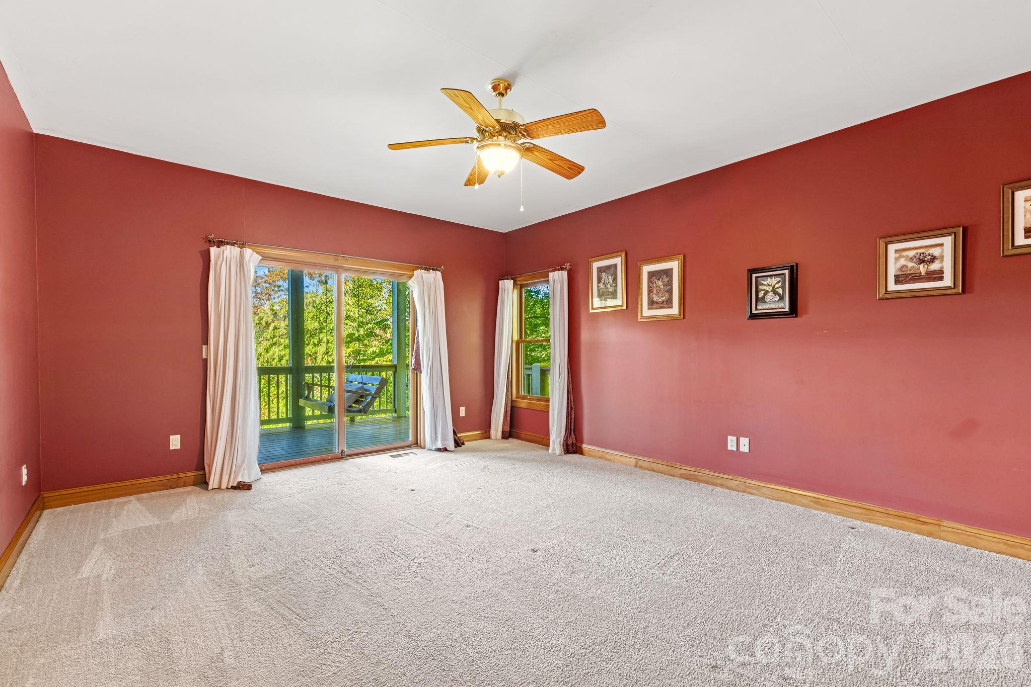 84 Silverado Trail Property Photo 39
