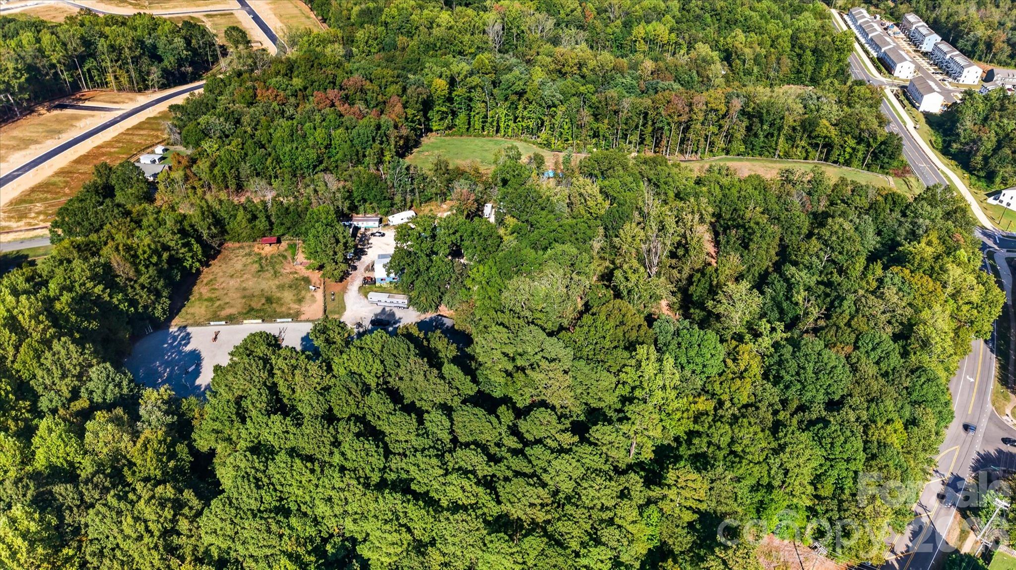 8731 Faires Road Property Photo 10