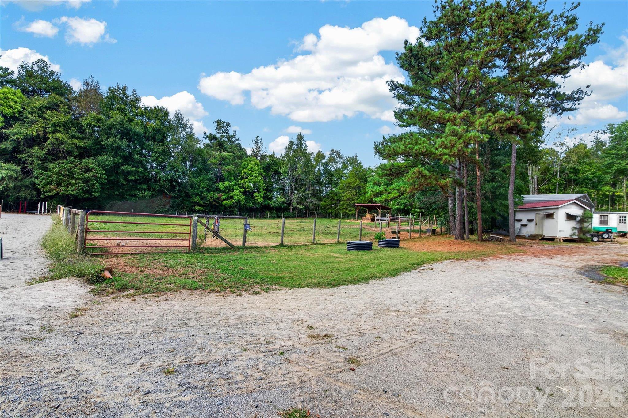 8731 Faires Road Property Photo 24