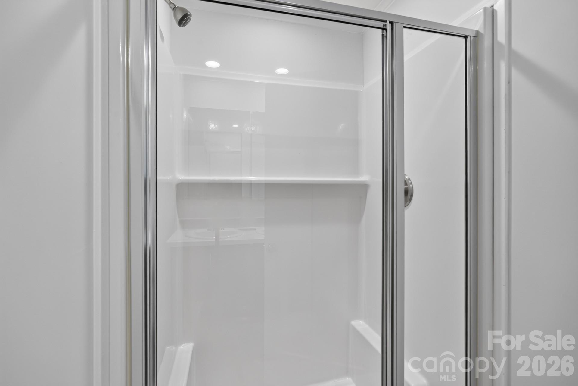 180 Christophers Court Property Photo 25