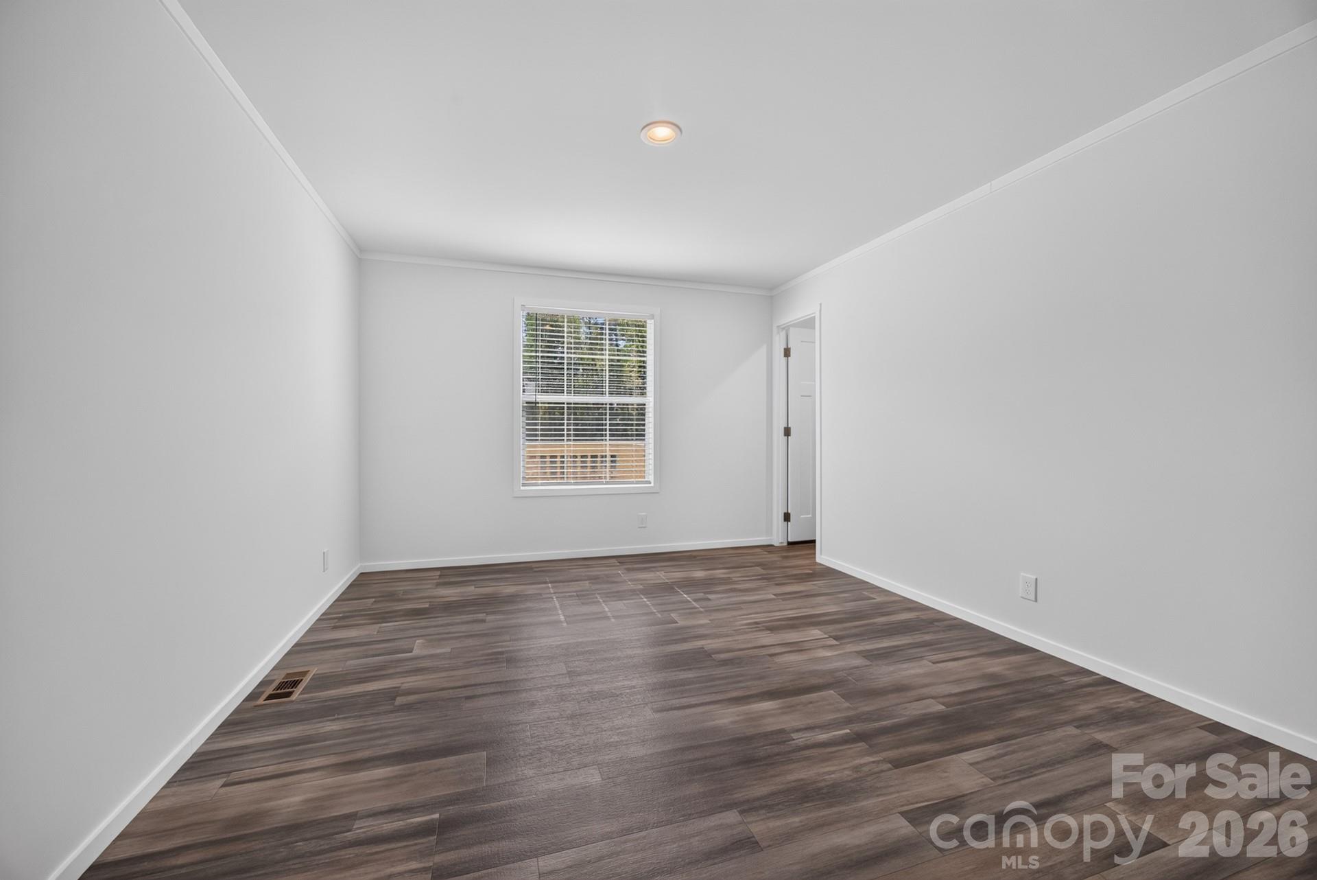 180 Christophers Court Property Photo 26