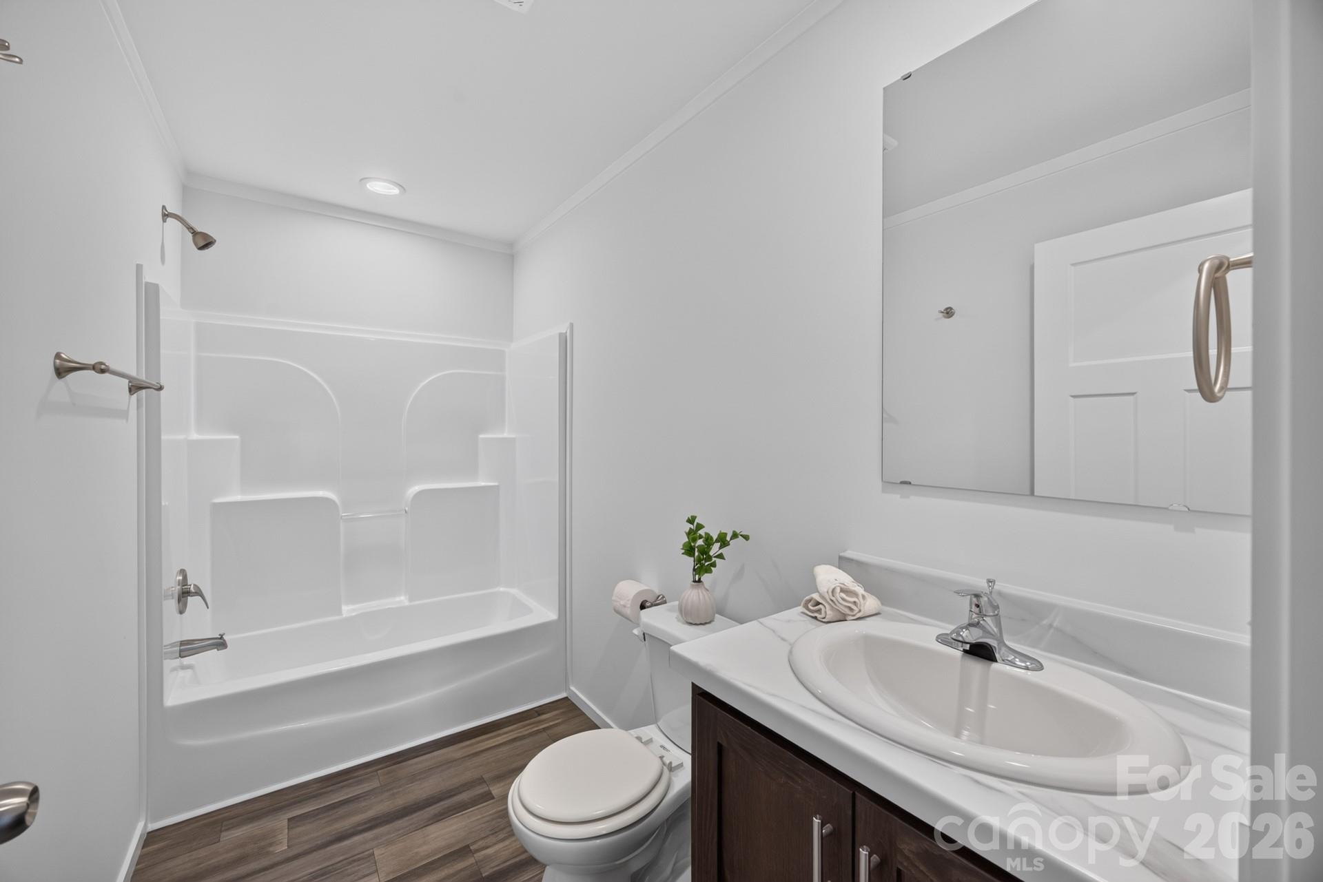 180 Christophers Court Property Photo 29