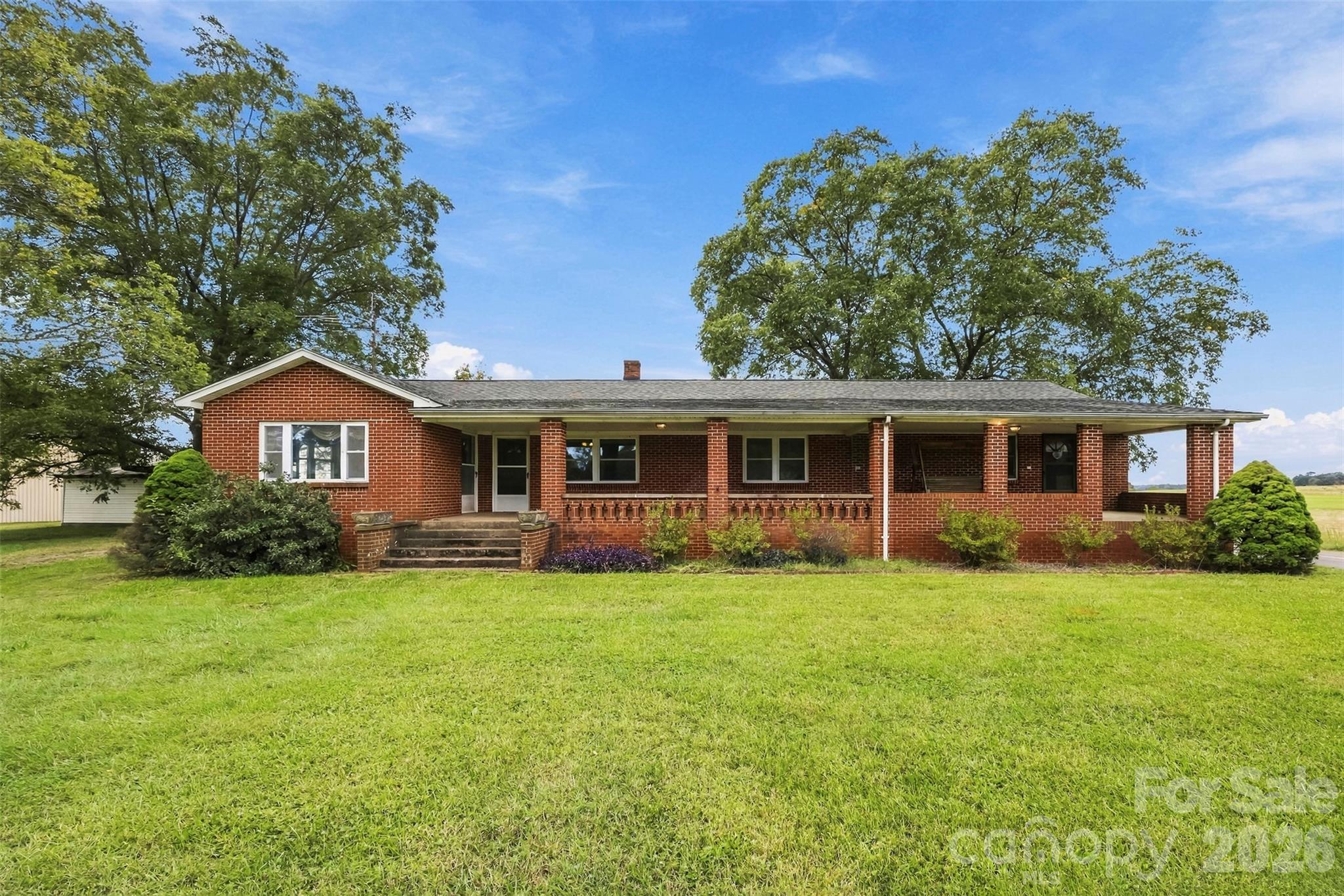 2925 Fallston Waco Road Property Photo 1