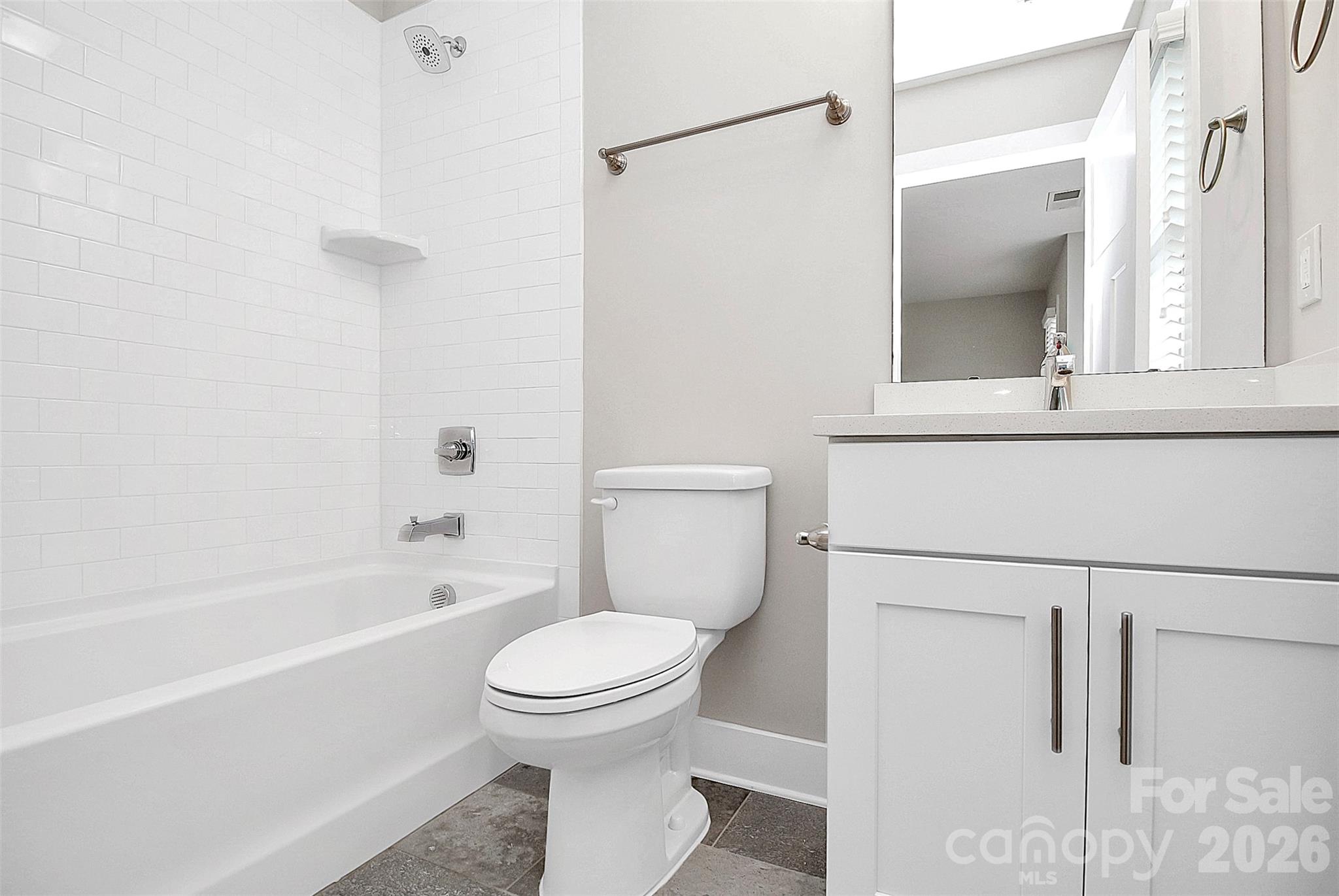 1420 W 4th Street Property Photo 22