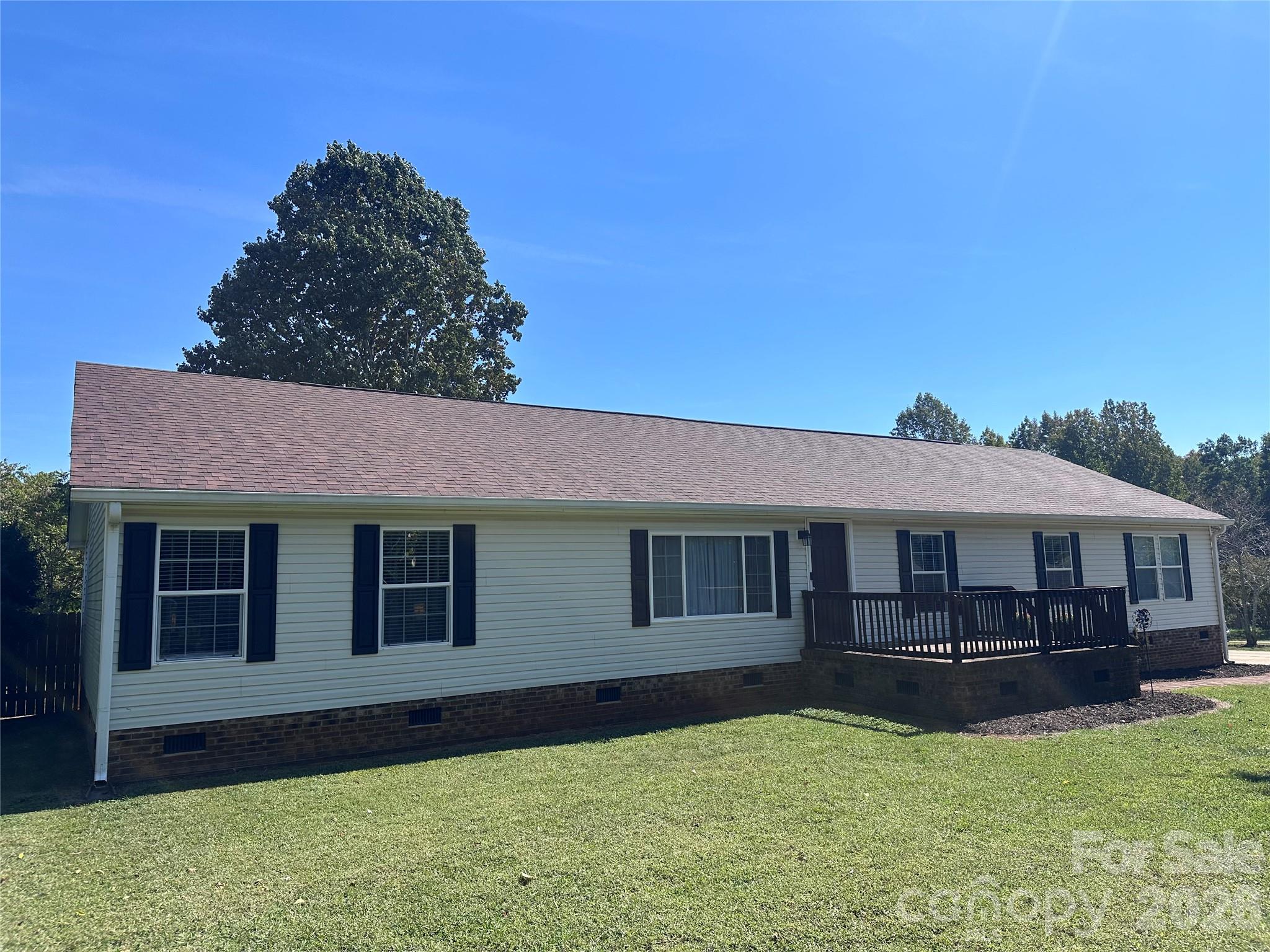 131 Glenwood Road Property Photo 1