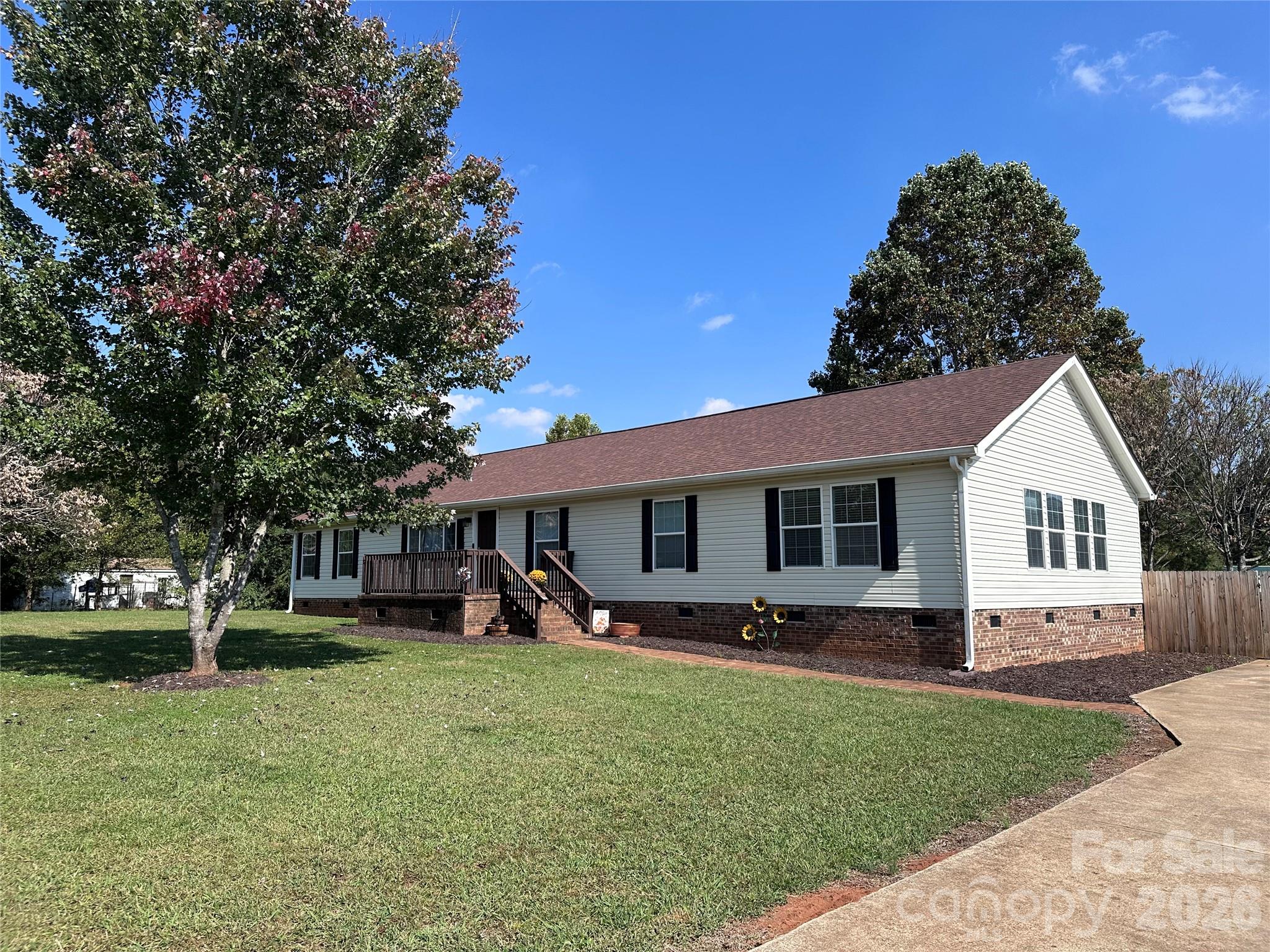 131 Glenwood Road Property Photo 2