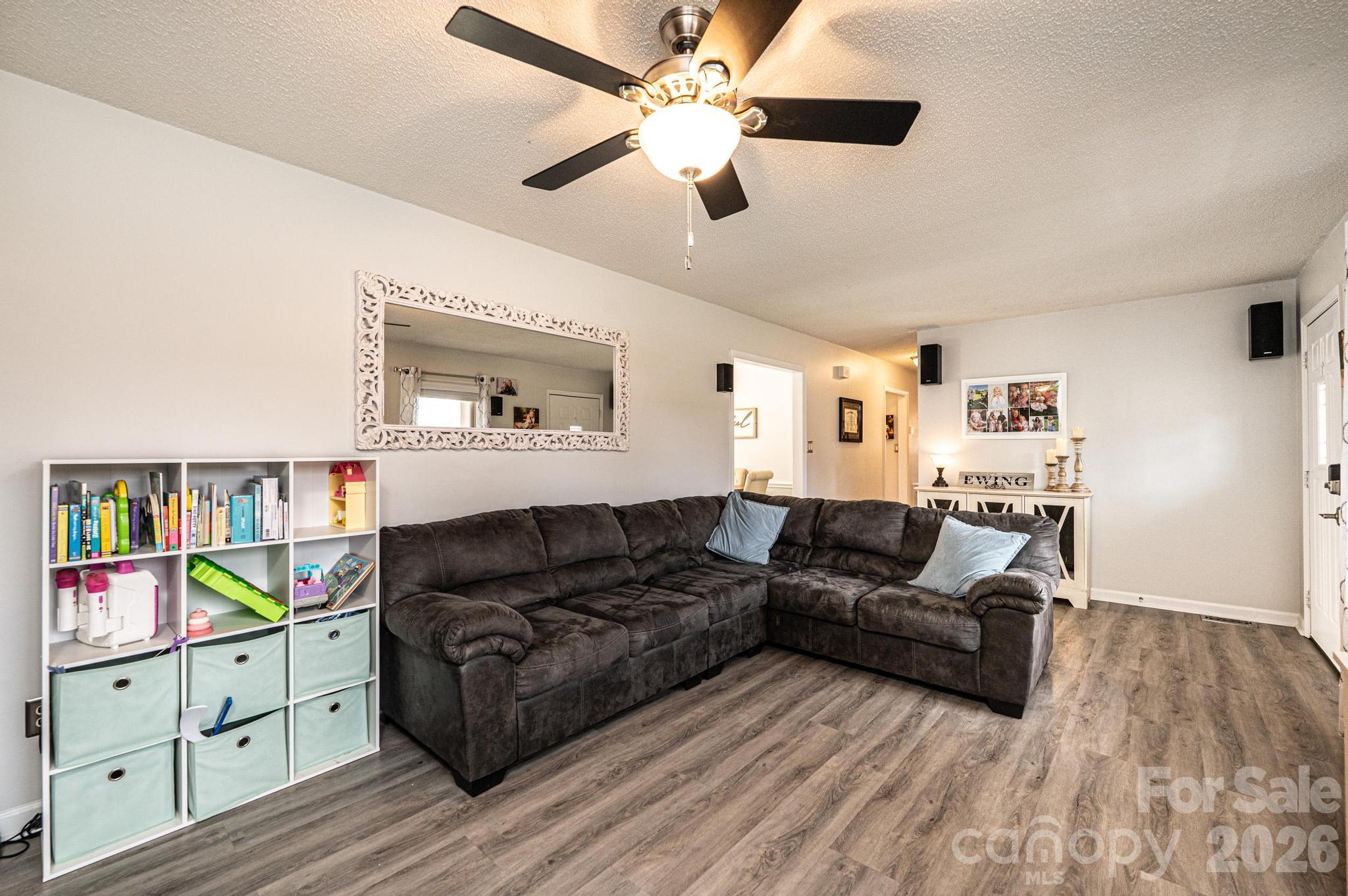 2487 Ashford Drive Property Photo 10