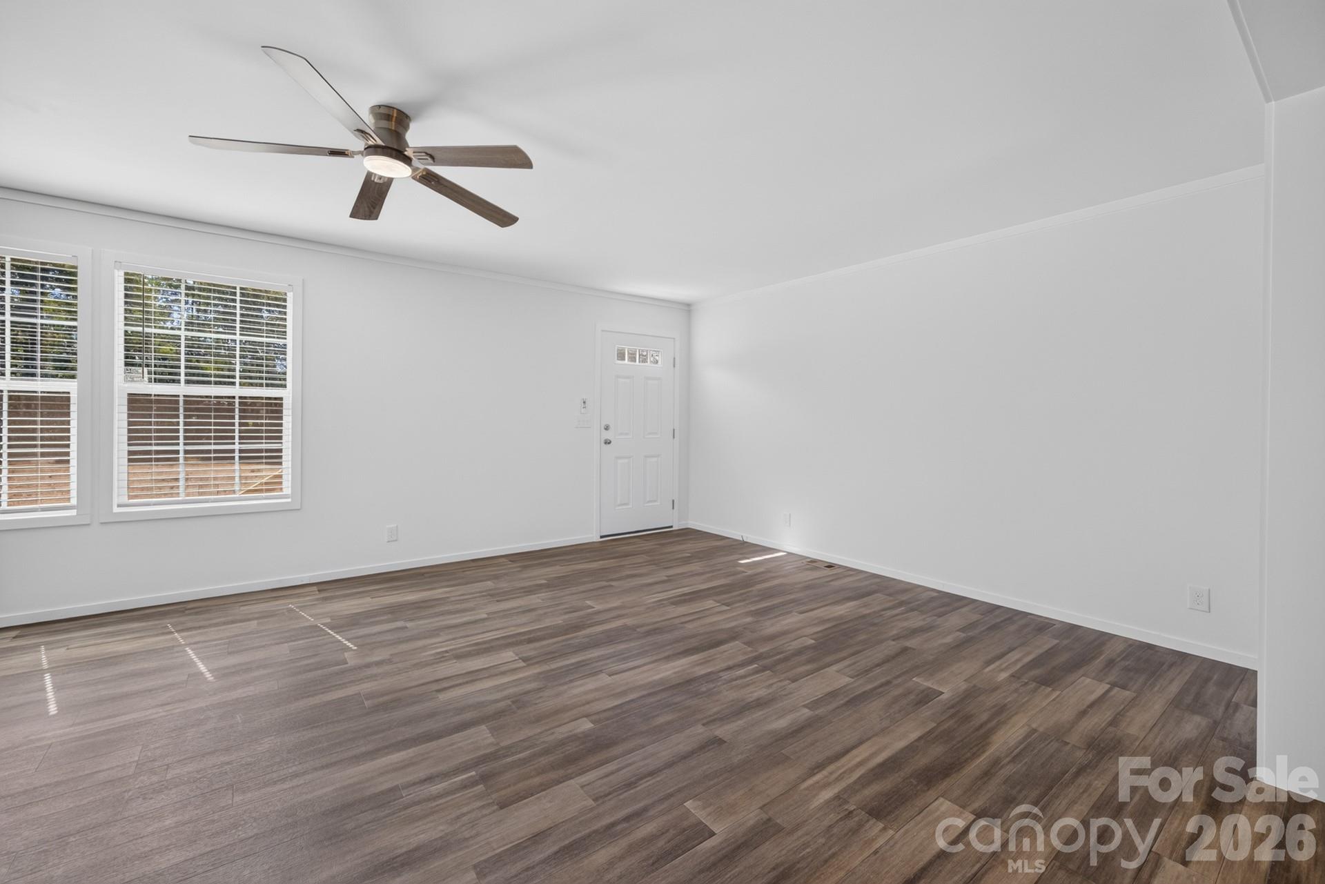 202 Christophers Court Property Photo 6