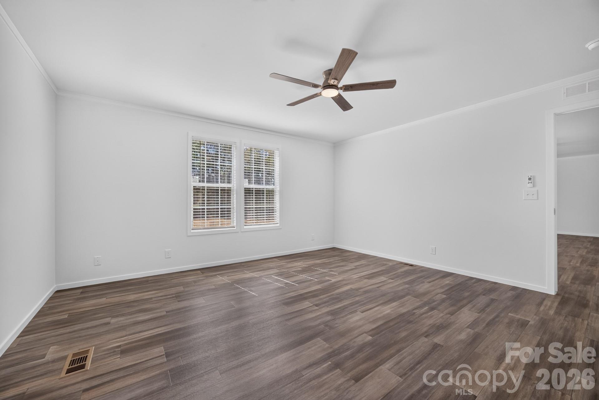 202 Christophers Court Property Photo 23