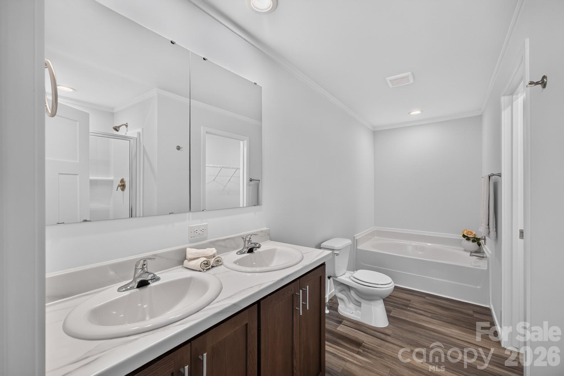 202 Christophers Court Property Photo 26