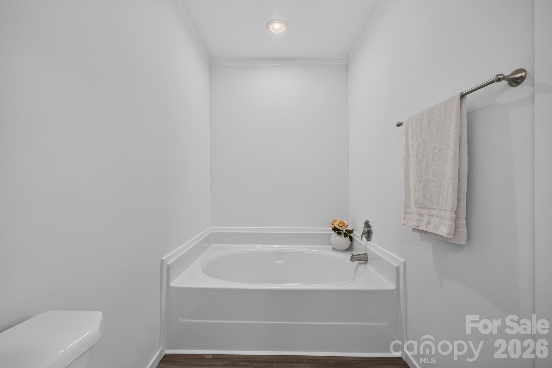 202 Christophers Court Property Photo 27