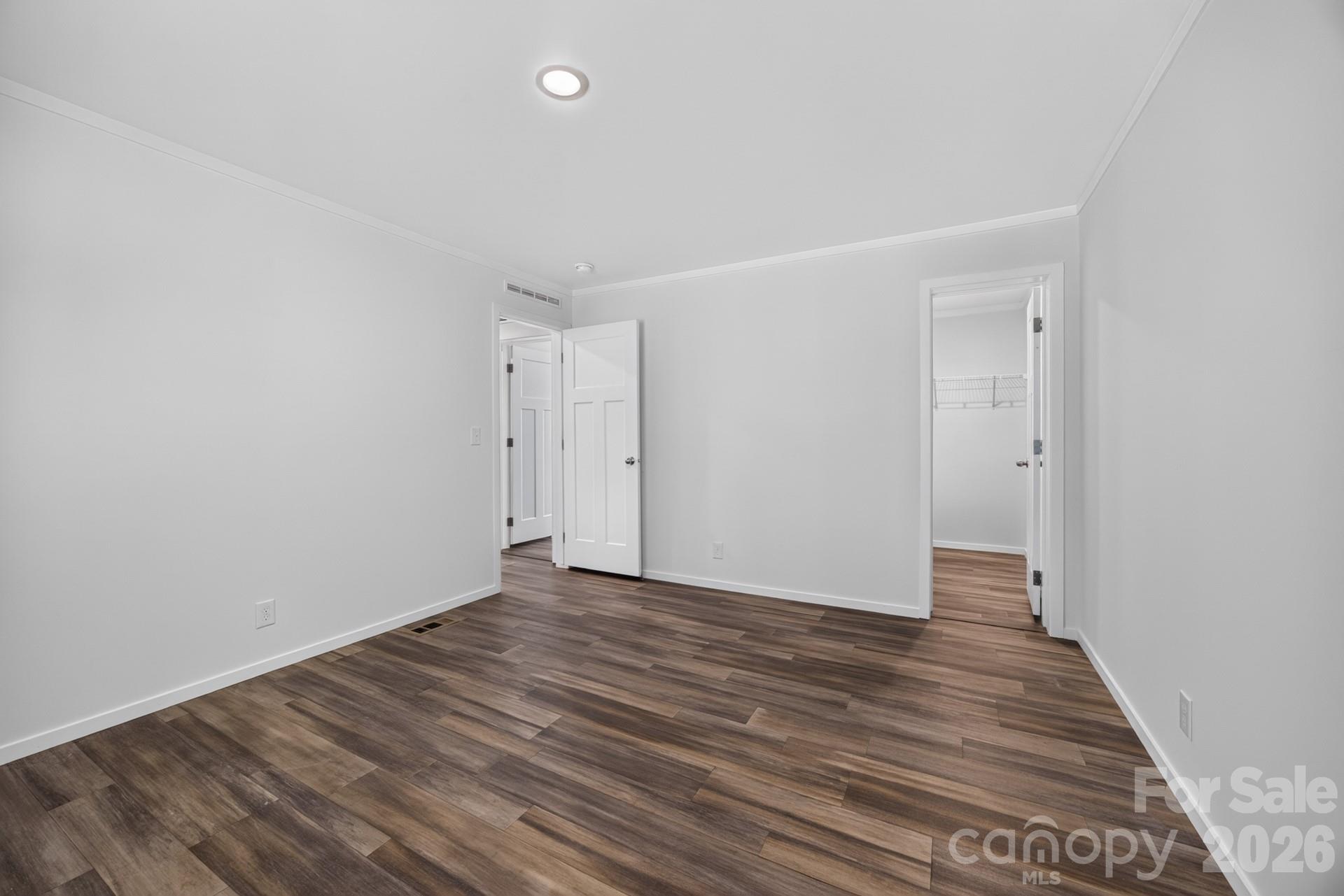 202 Christophers Court Property Photo 35