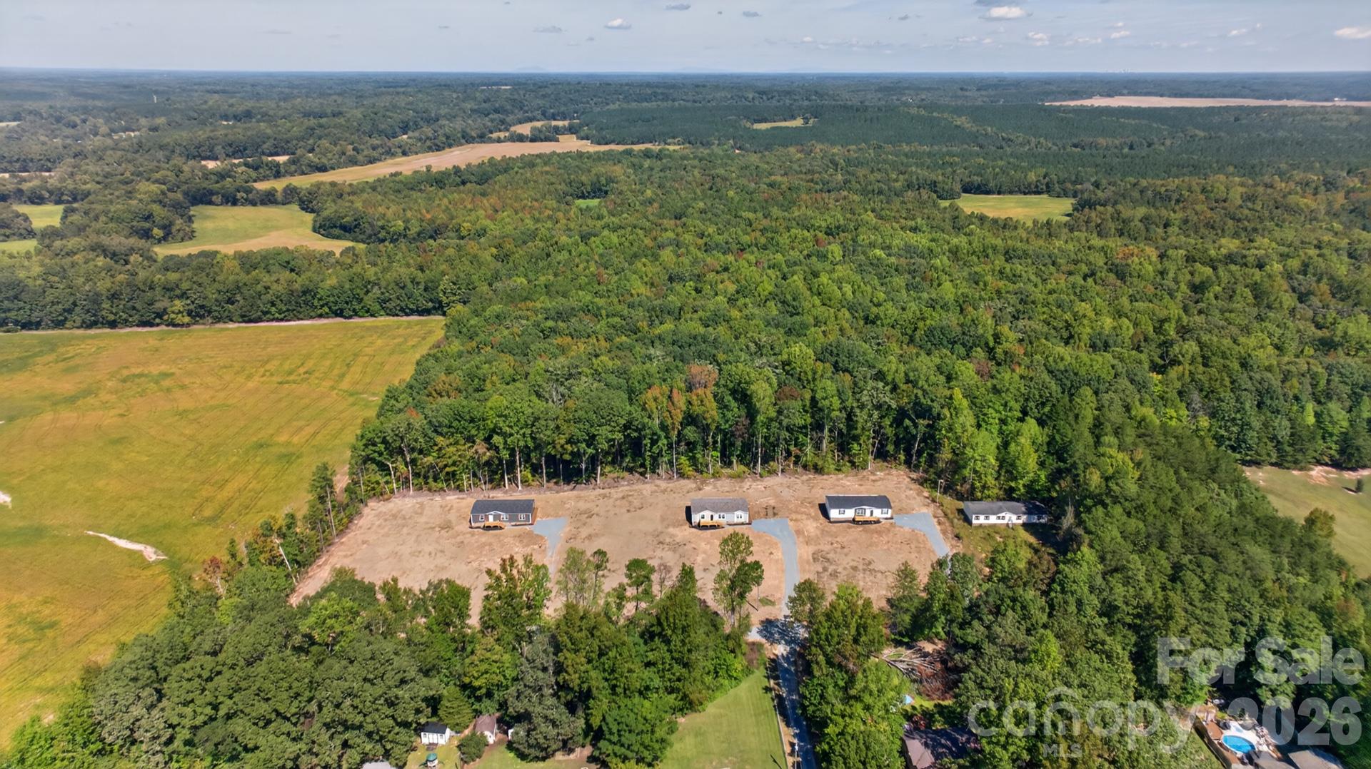 202 Christophers Court Property Photo 40