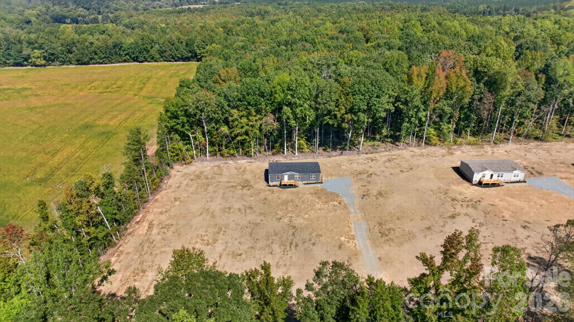 202 Christophers Court Property Photo 41