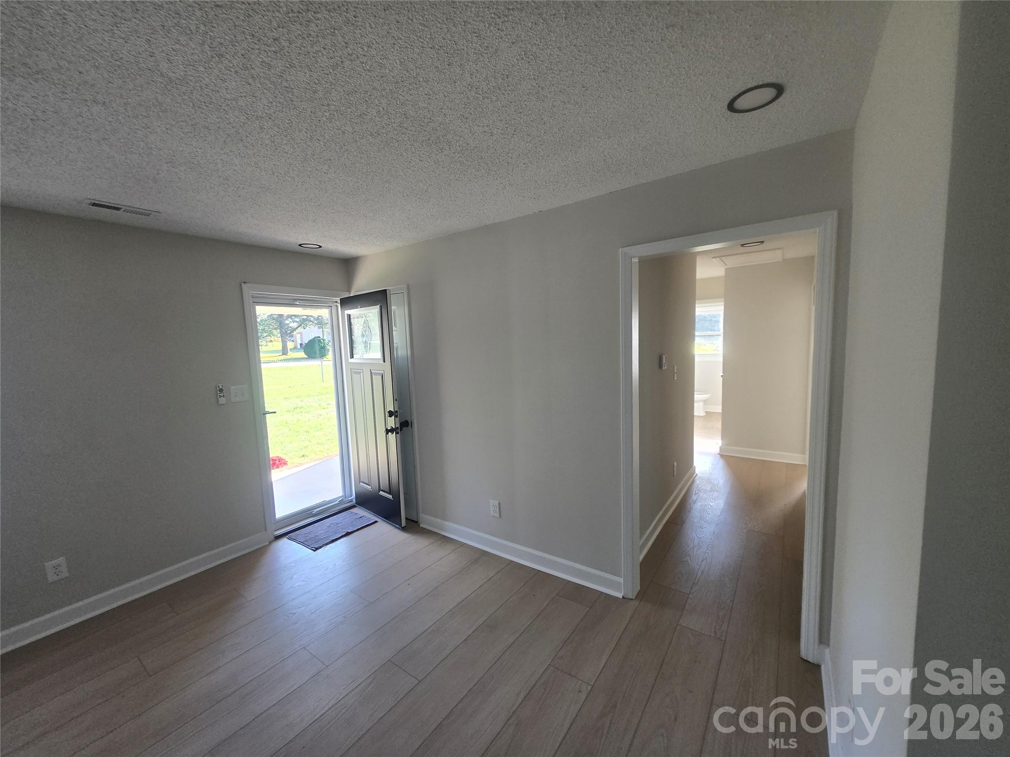 421 Nixon Road Property Photo 7