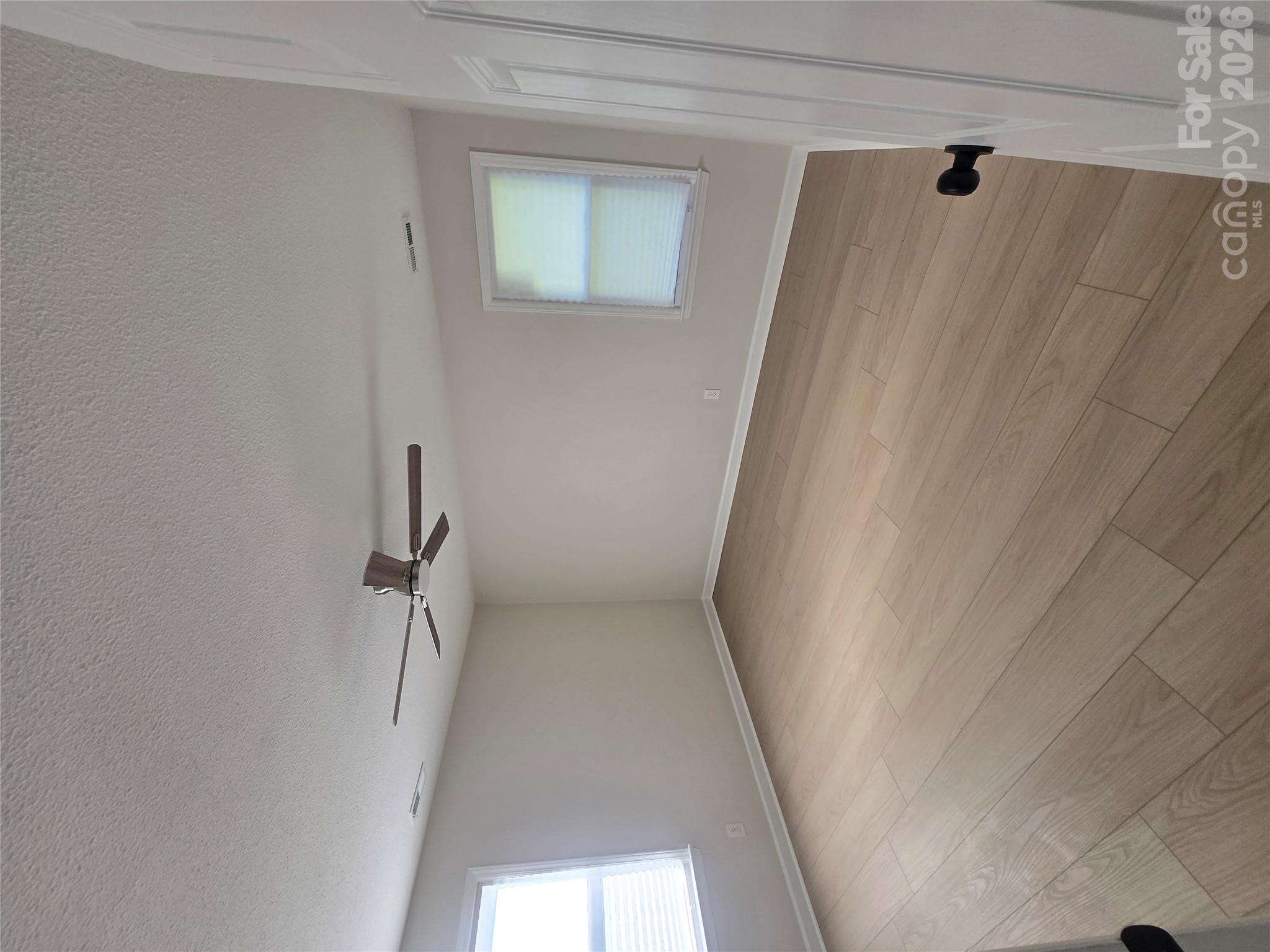 421 Nixon Road Property Photo 10