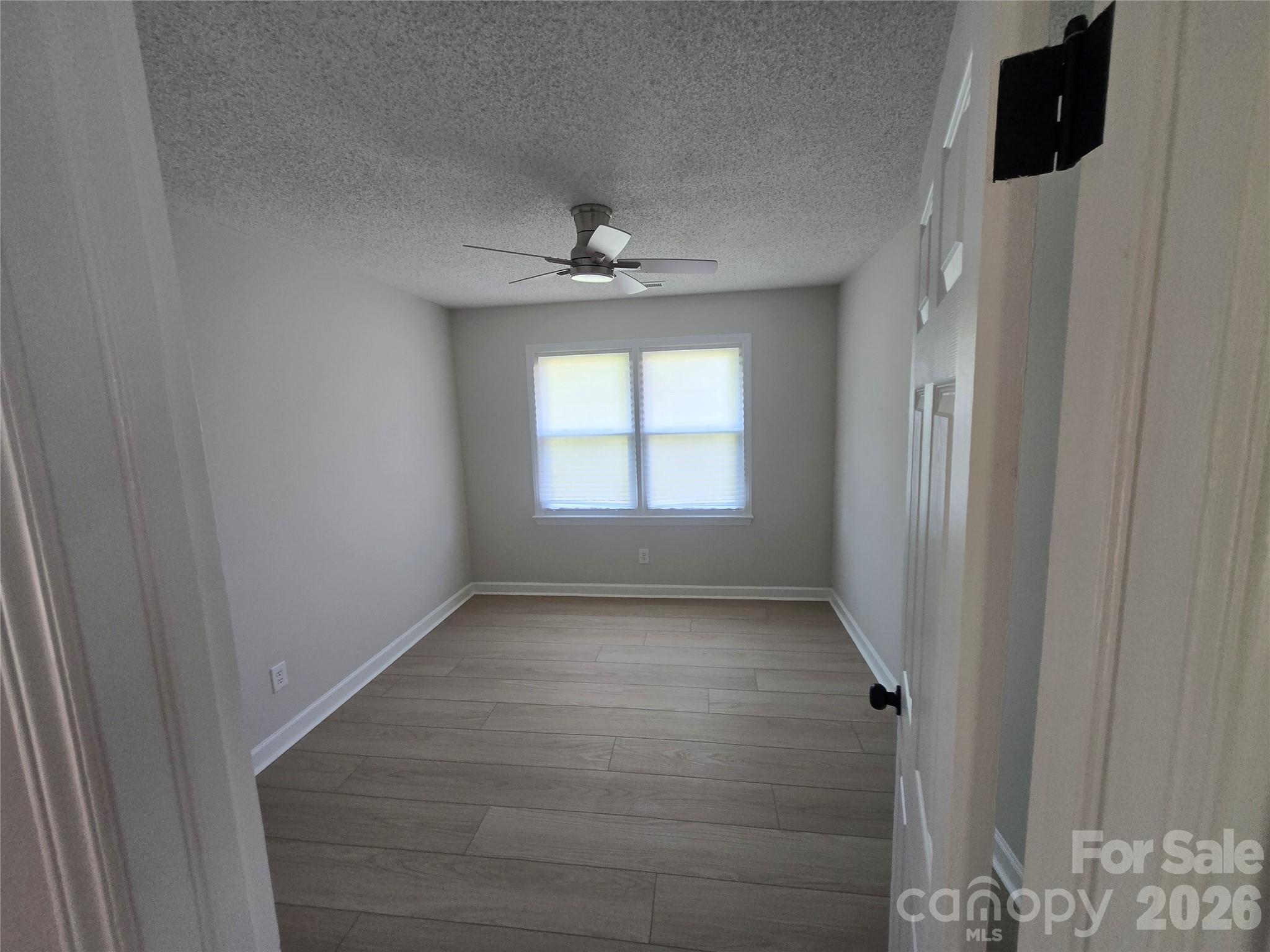 421 Nixon Road Property Photo 11