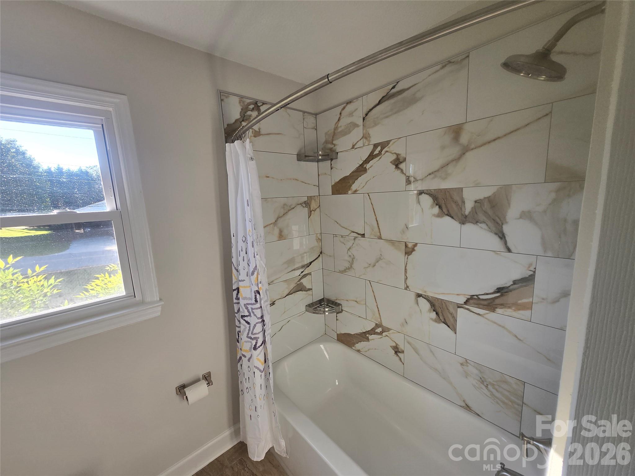 421 Nixon Road Property Photo 16