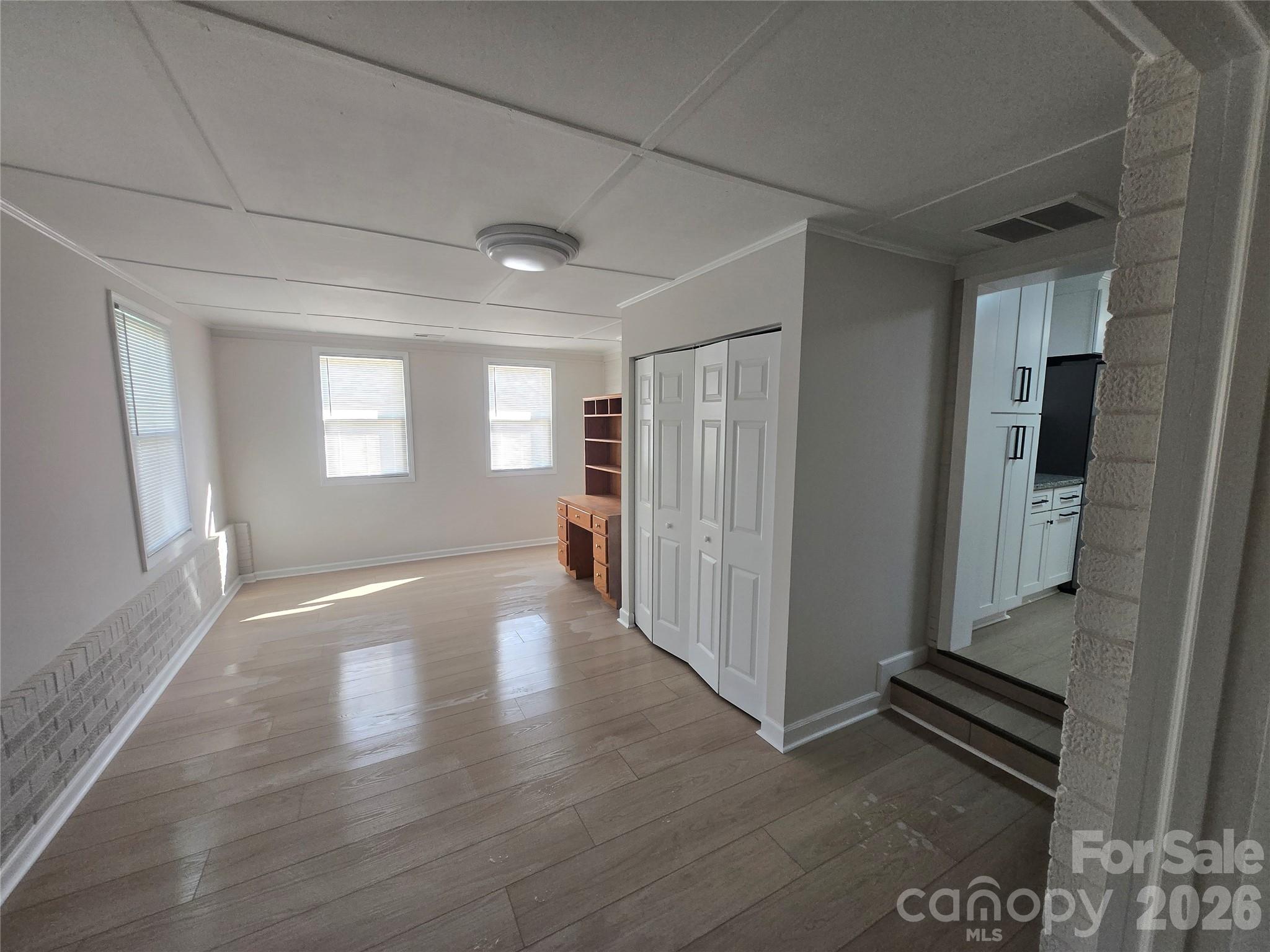 421 Nixon Road Property Photo 23