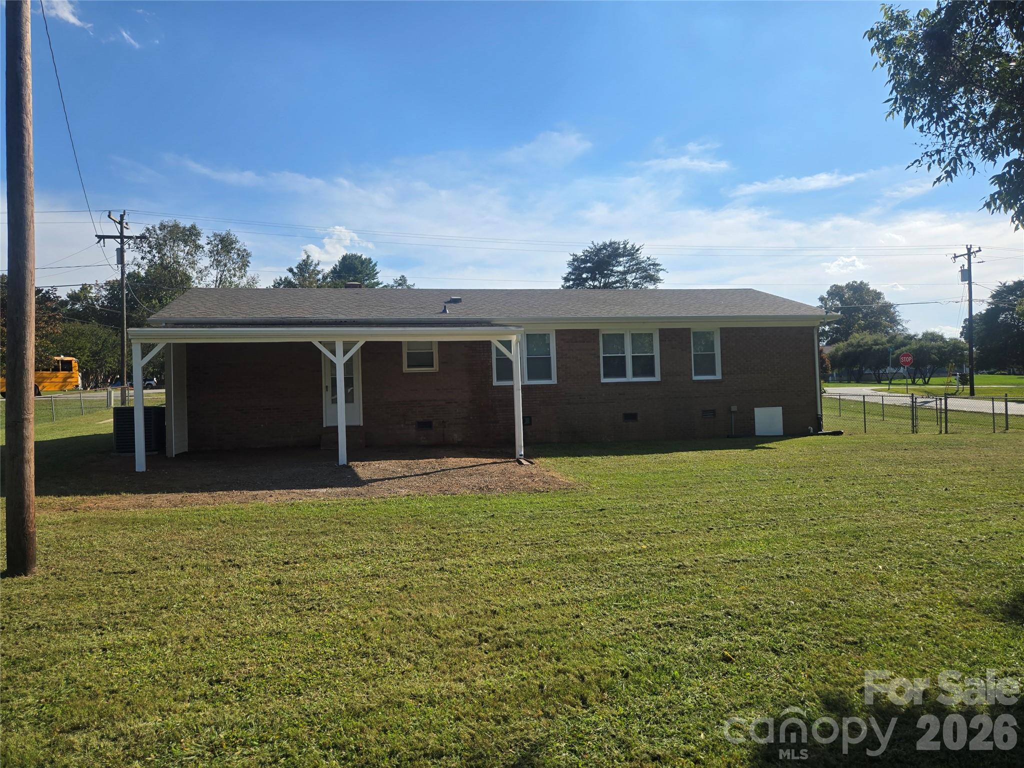 421 Nixon Road Property Photo 24