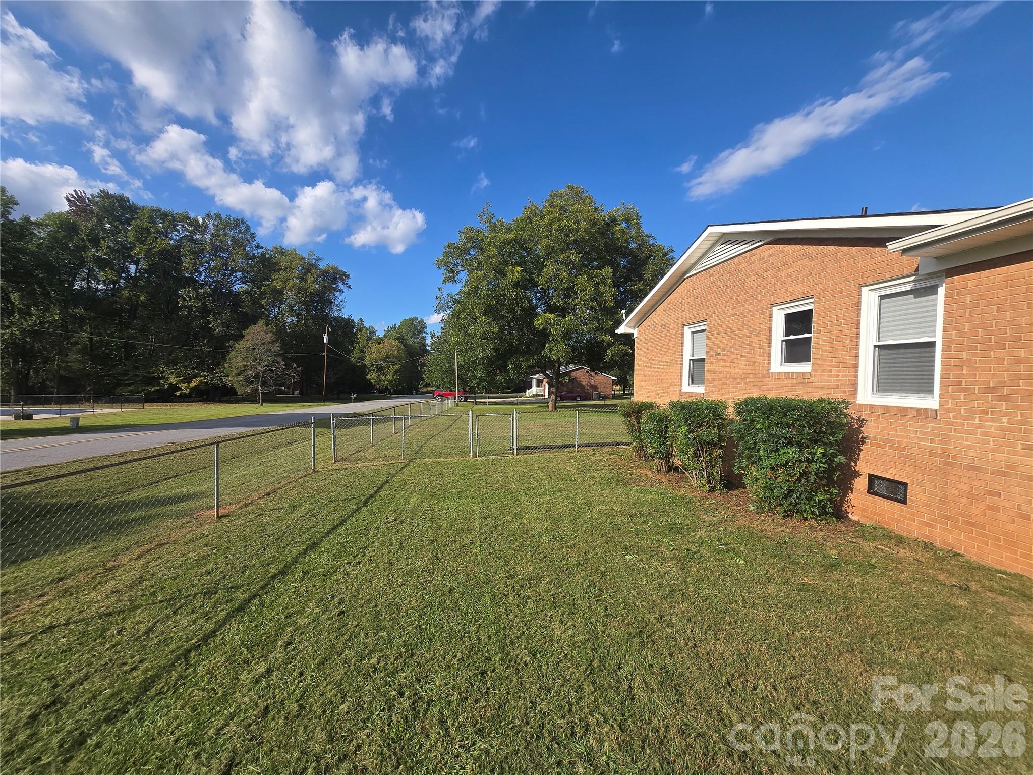 421 Nixon Road Property Photo 26