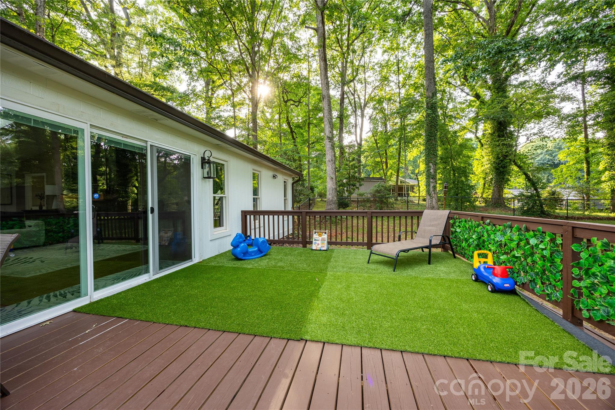 221 5th Street Property Photo 26