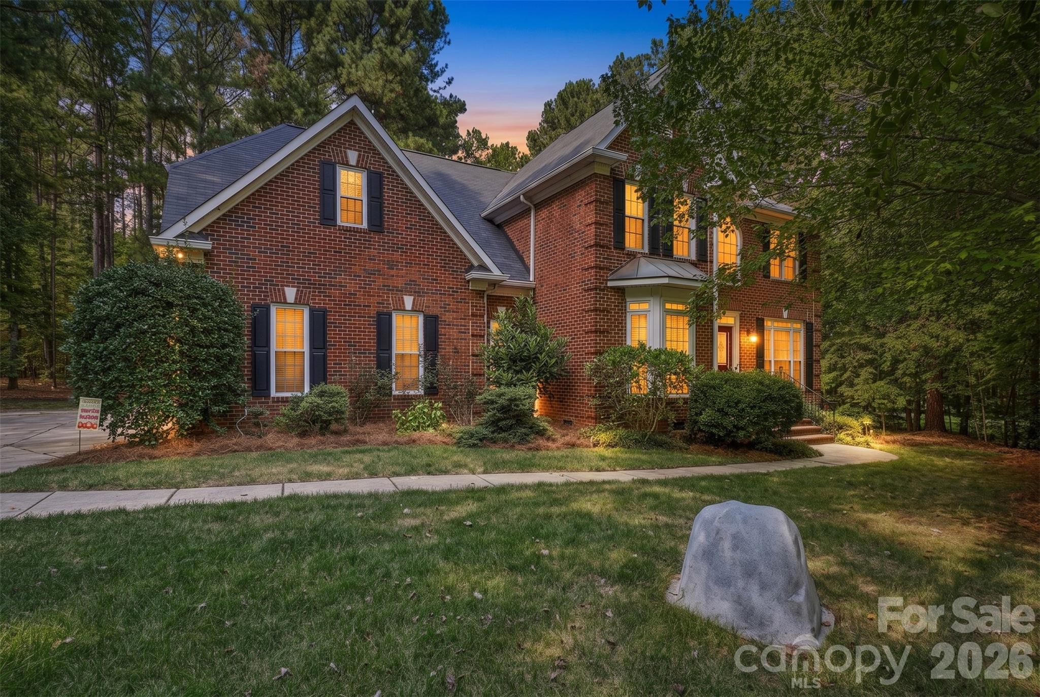 3564 Weddington Oaks Drive Property Photo 2